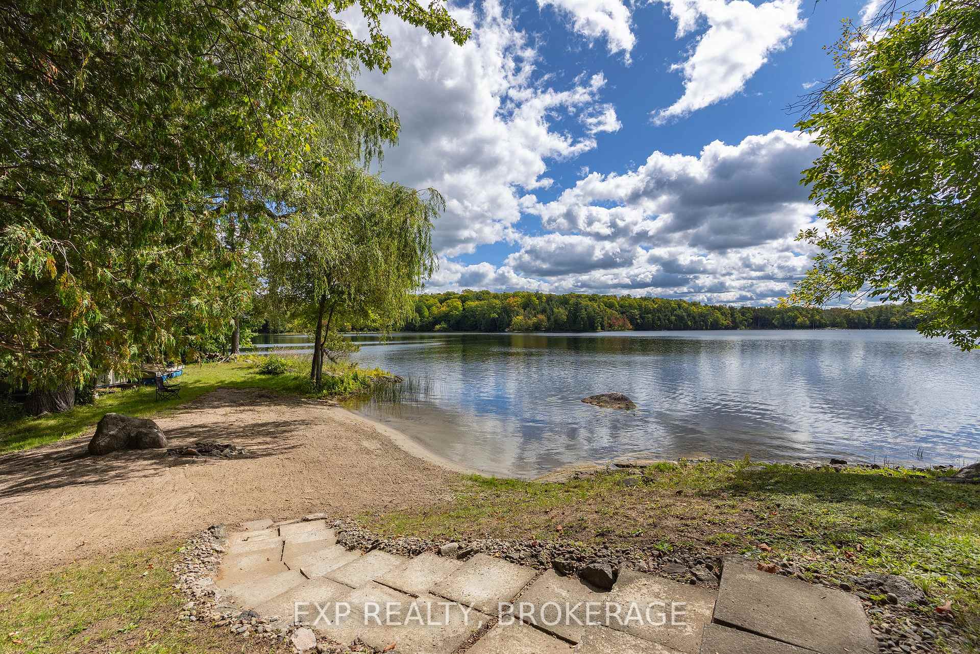 Photo 2 of 2119 Hambly Lane, Frontenac, Frontenac South — HOMEH