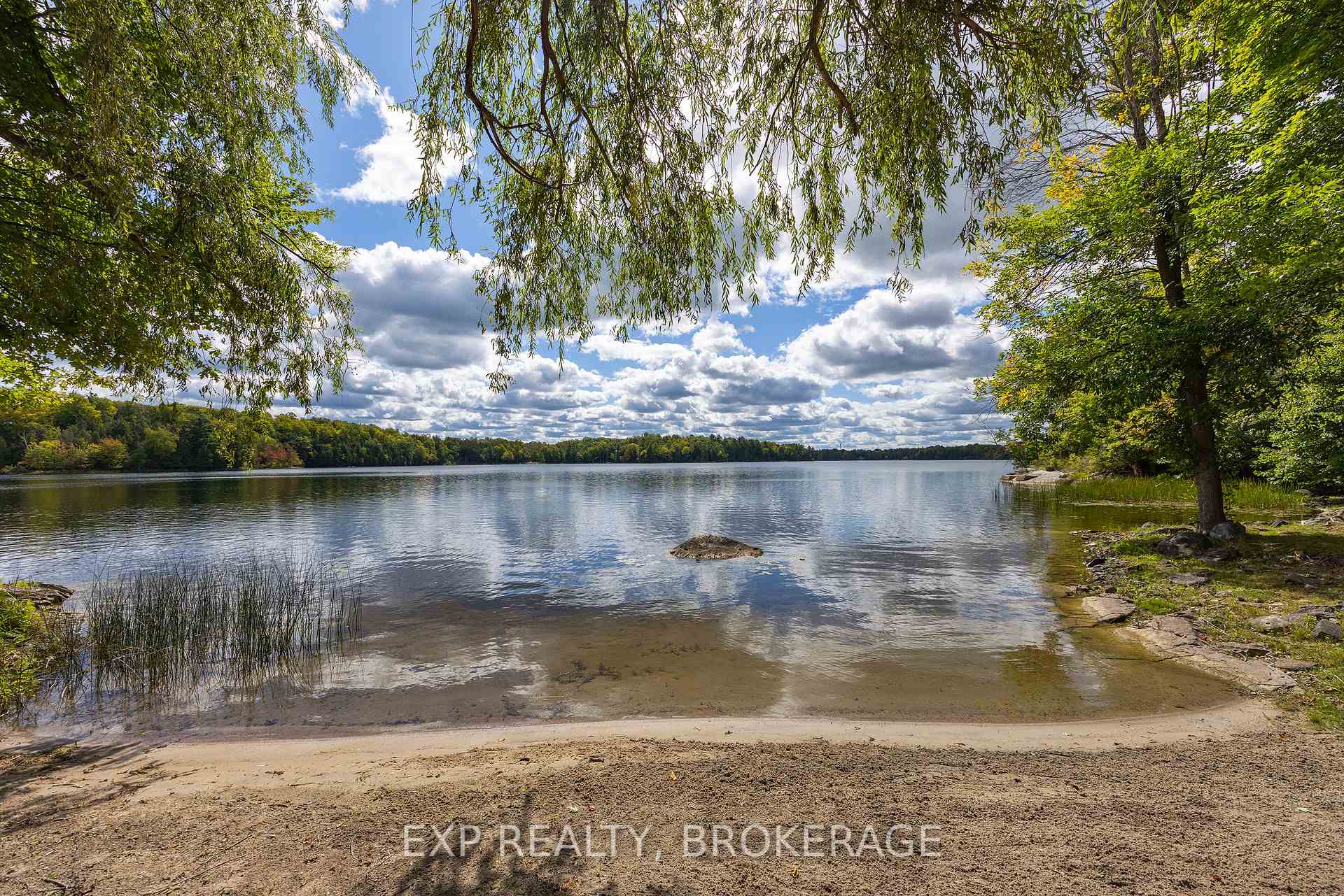 Photo 4 of 2119 Hambly Lane, Frontenac, Frontenac South — HOMEH