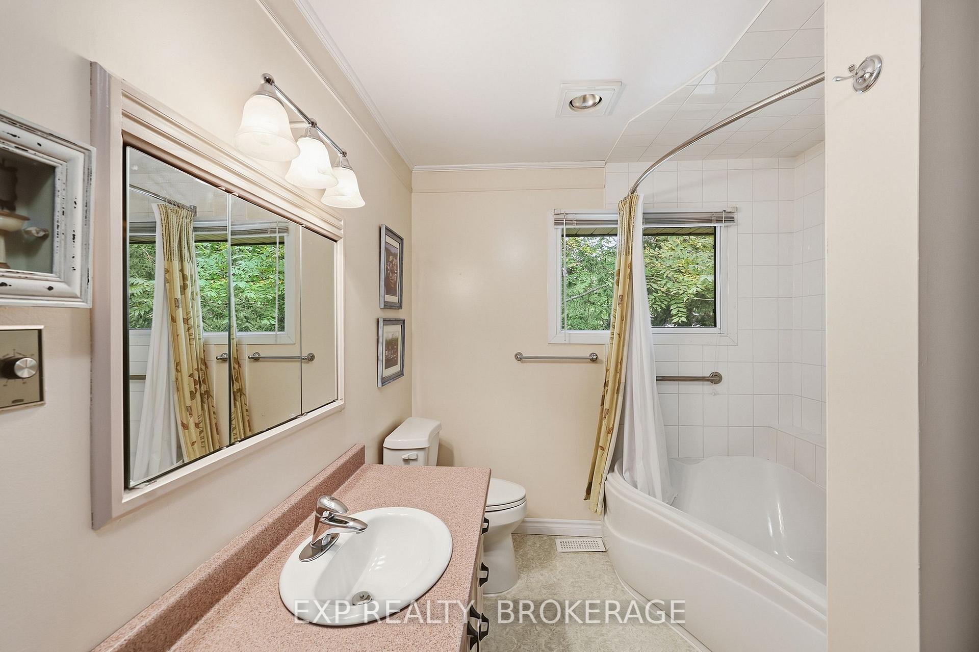 Photo 48 of 2119 Hambly Lane, Frontenac, Frontenac South — HOMEH