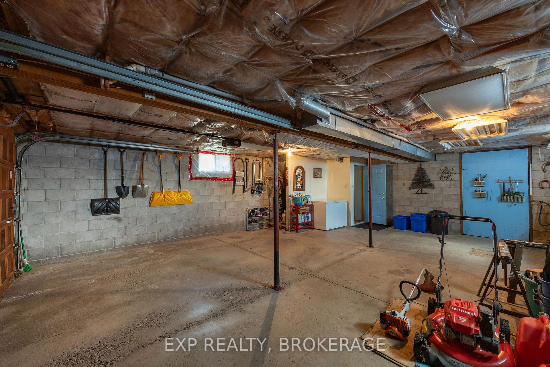 Photo 61 of 2119 Hambly Lane, Frontenac, Frontenac South — HOMEH