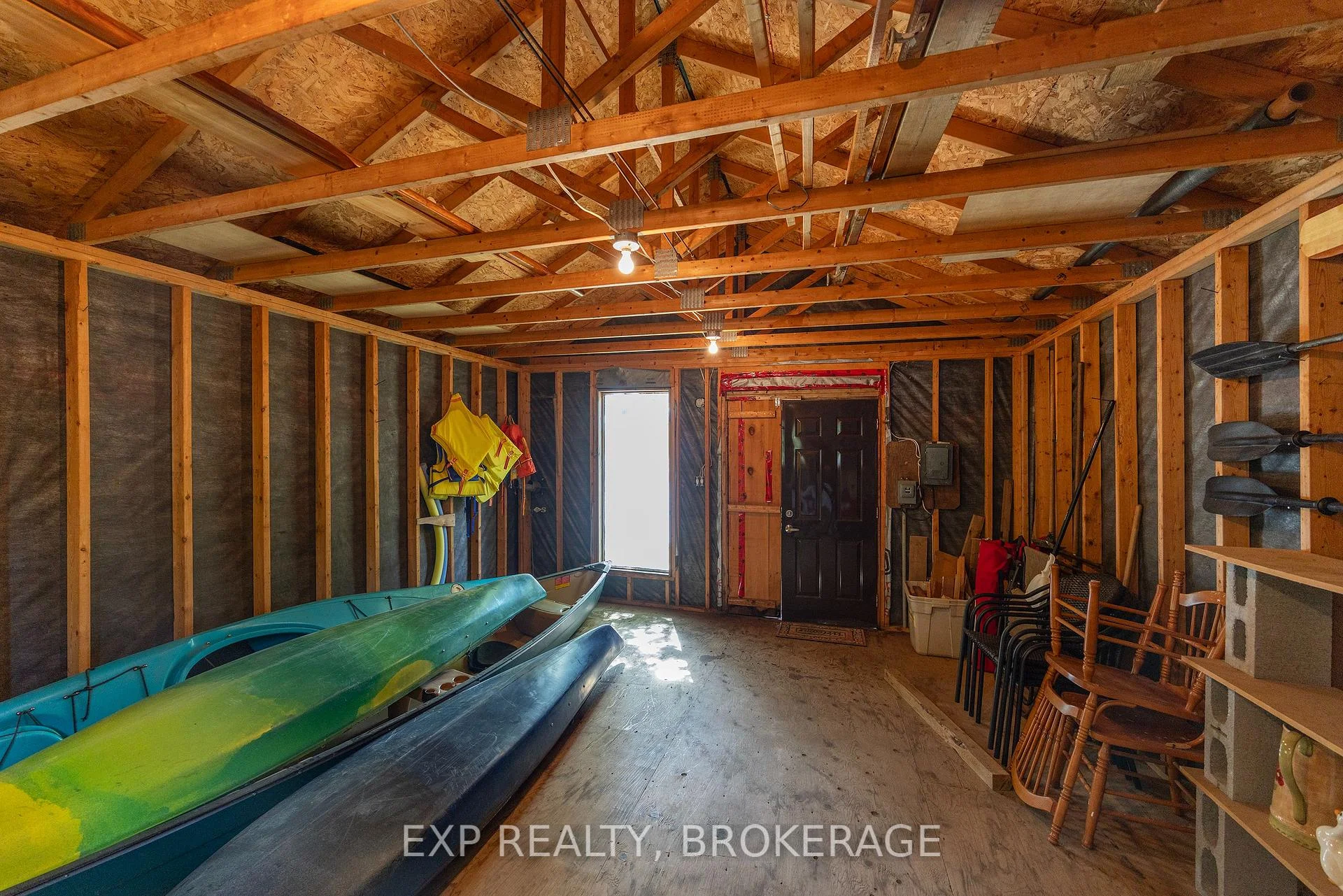 Photo 33 of 2119 Hambly Lane, Frontenac, Frontenac South — HOMEH