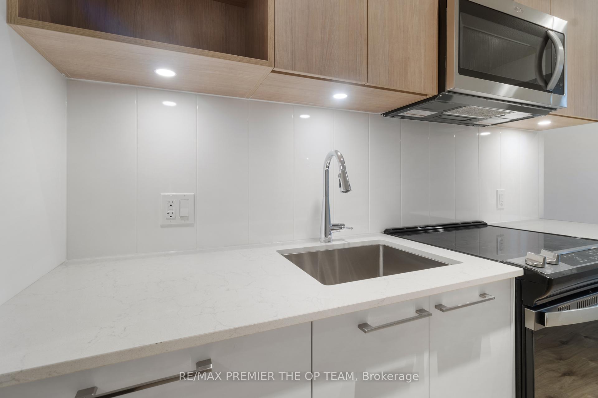 Photo 32 of Unit 204, 500 Plains Road E, Burlington, LaSalle — HOMEH