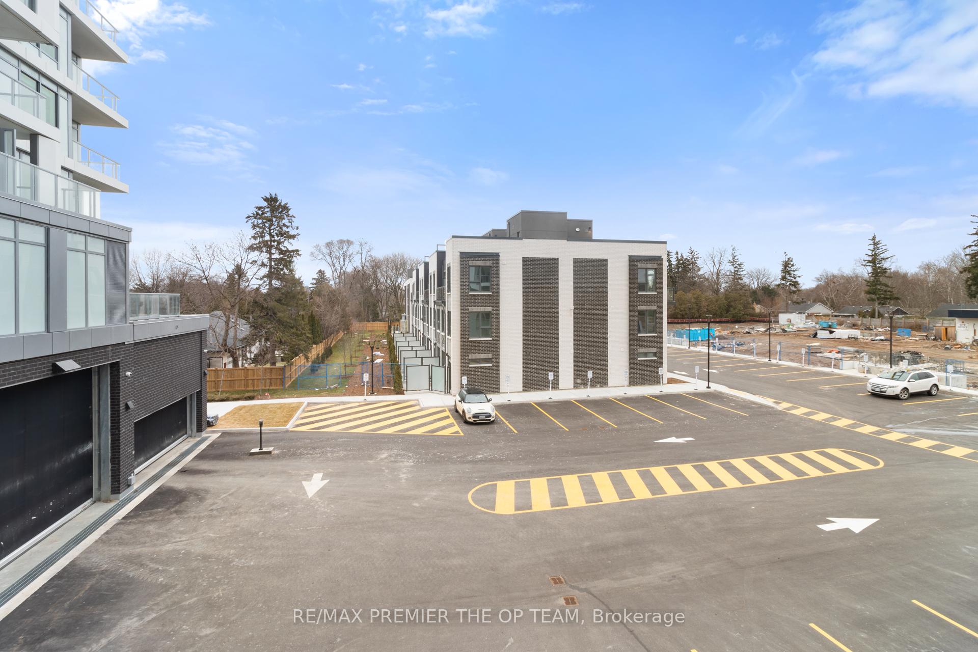 Photo 43 of Unit 204, 500 Plains Road E, Burlington, LaSalle — HOMEH
