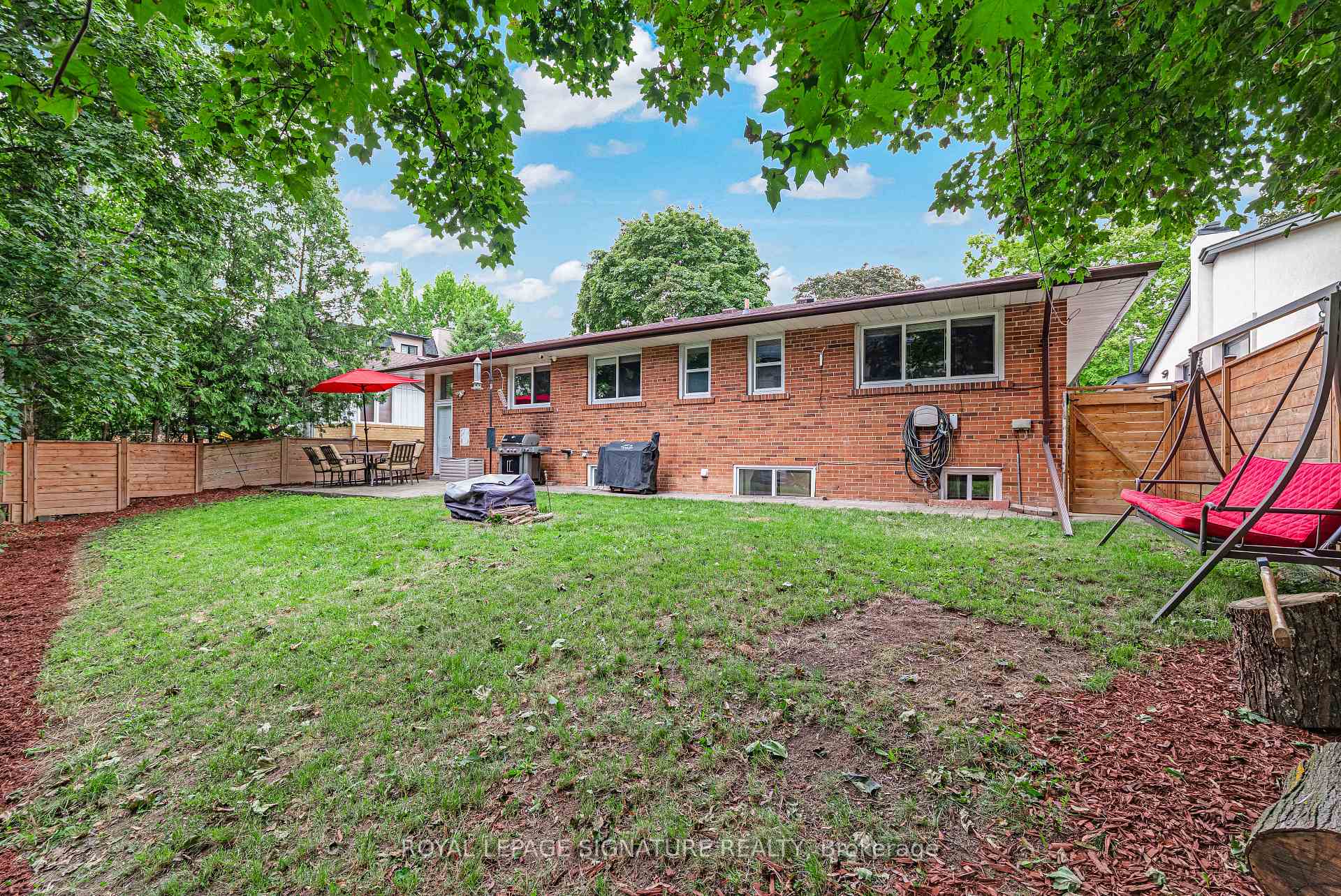 Photo 31 of 9 Bunty Lane, North York, Bayview Village — HOMEH
