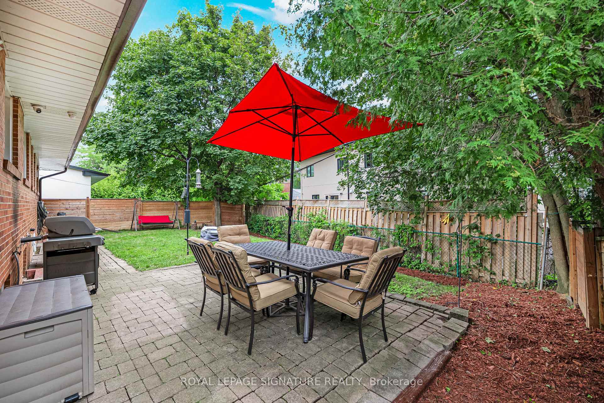 Photo 33 of 9 Bunty Lane, North York, Bayview Village — HOMEH