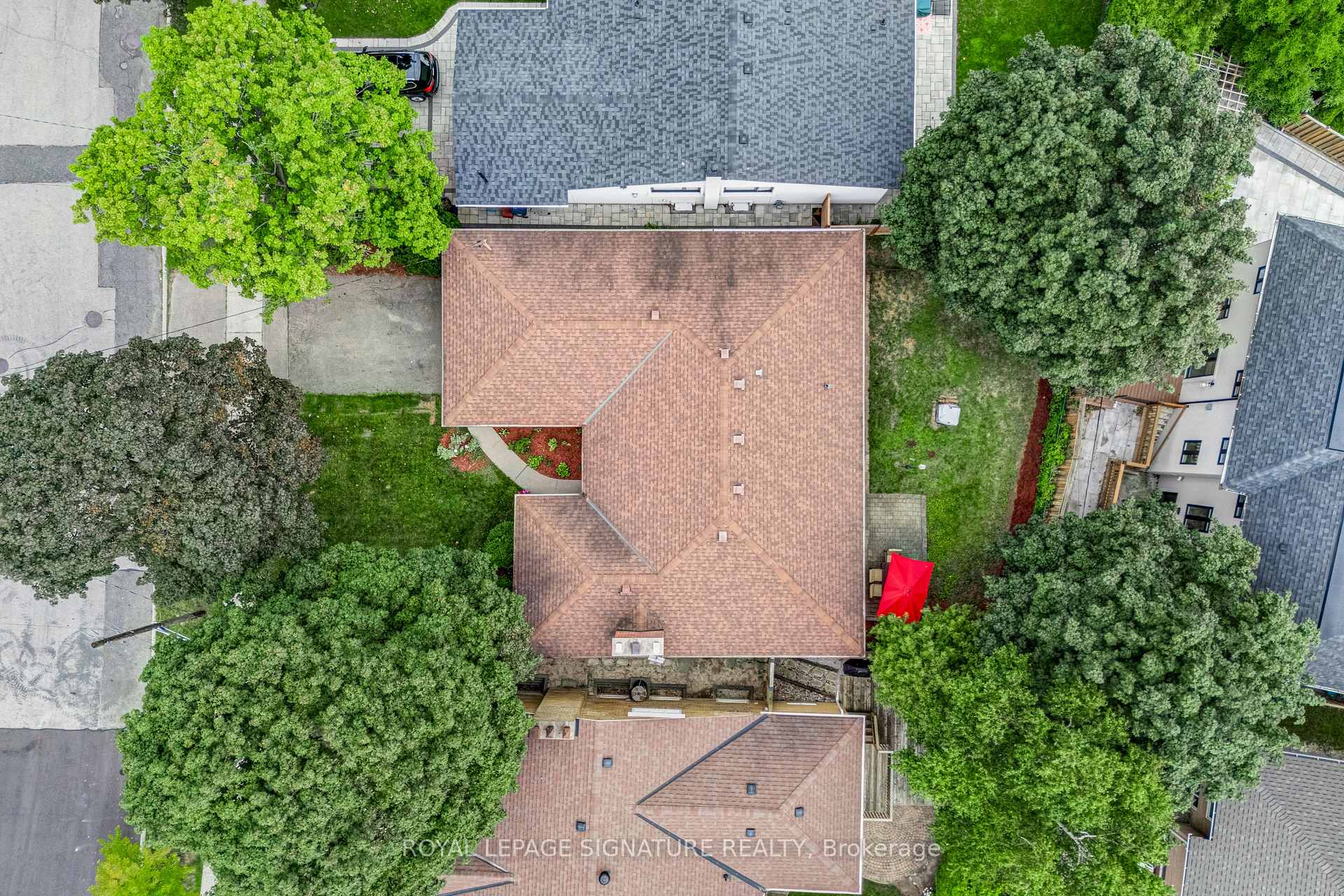 Photo 35 of 9 Bunty Lane, North York, Bayview Village — HOMEH