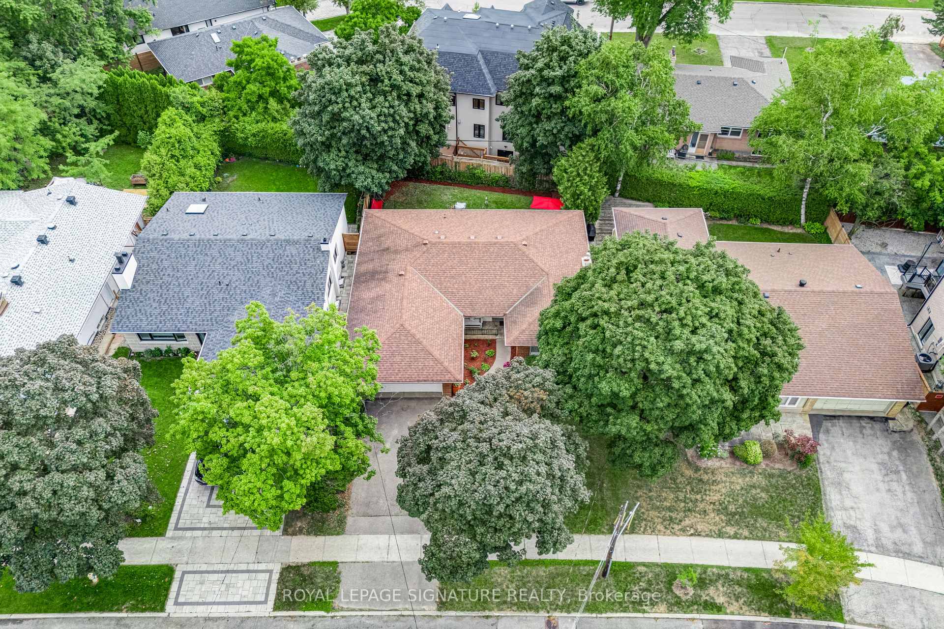 Photo 36 of 9 Bunty Lane, North York, Bayview Village — HOMEH