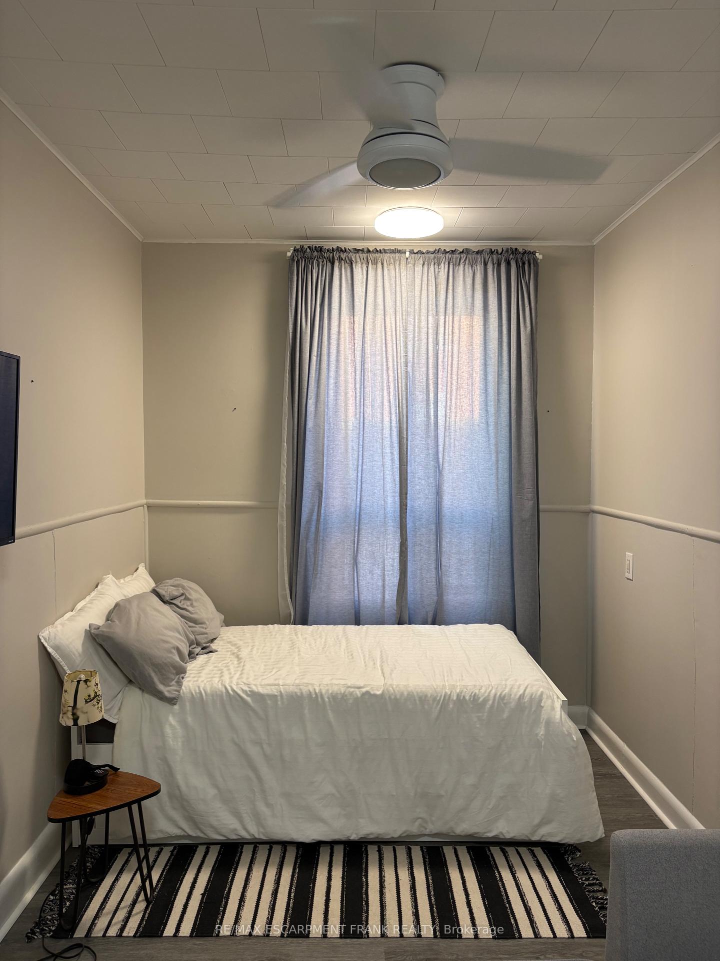 Photo 2 of Unit 2, 20 Canada Street, Hamilton, Kirkendall — HOMEH