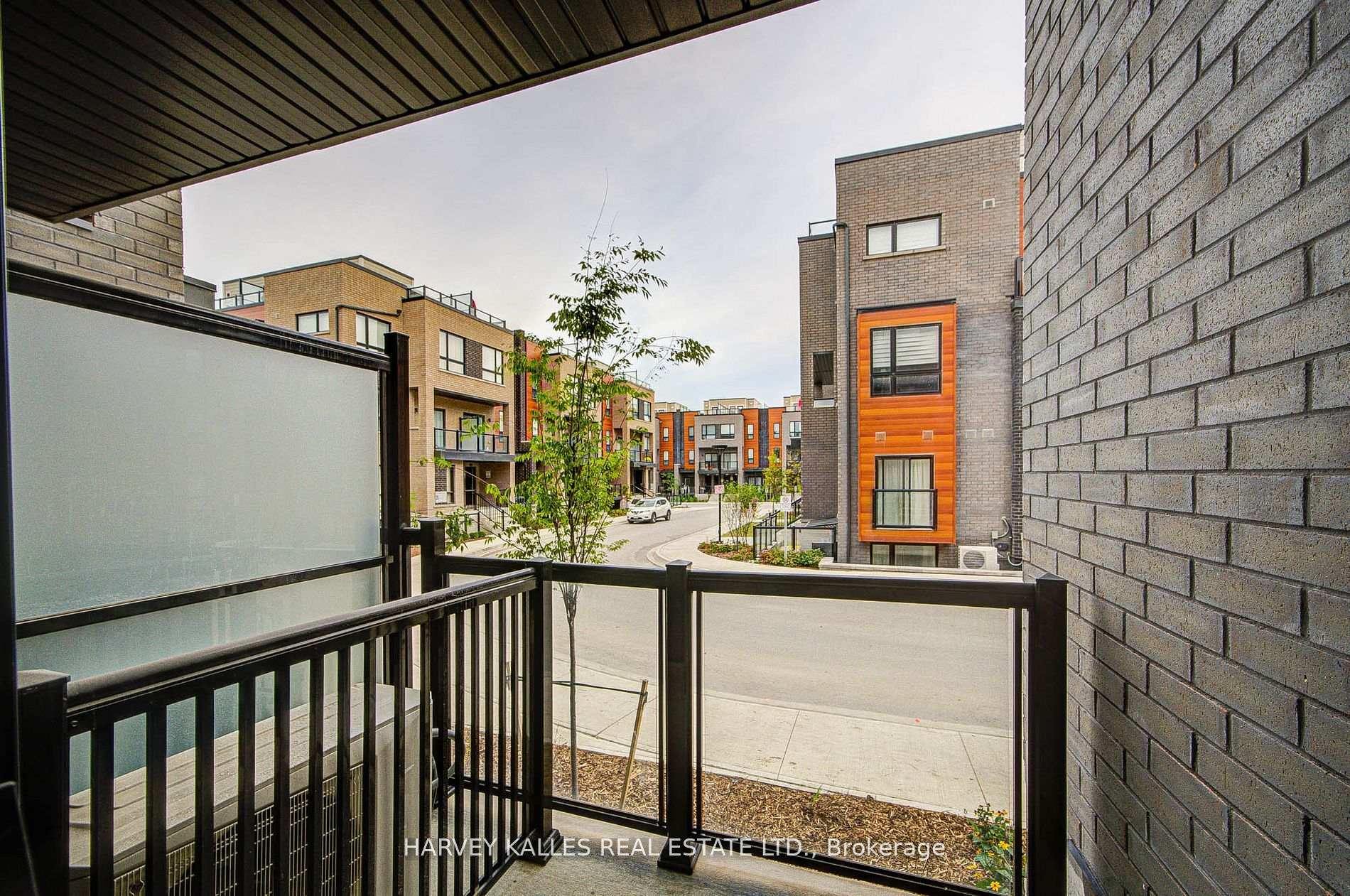 Photo 14 of Unit 28, 18 Lytham Green Circle, Newmarket, Glenway Estates — HOMEH