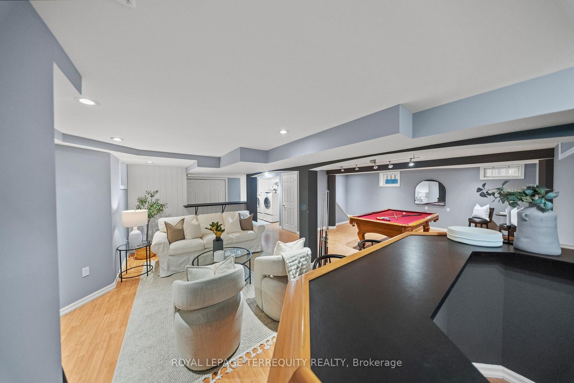 Photo 37 of 611 Capilano Crescent, Oshawa, Donevan — HOMEH
