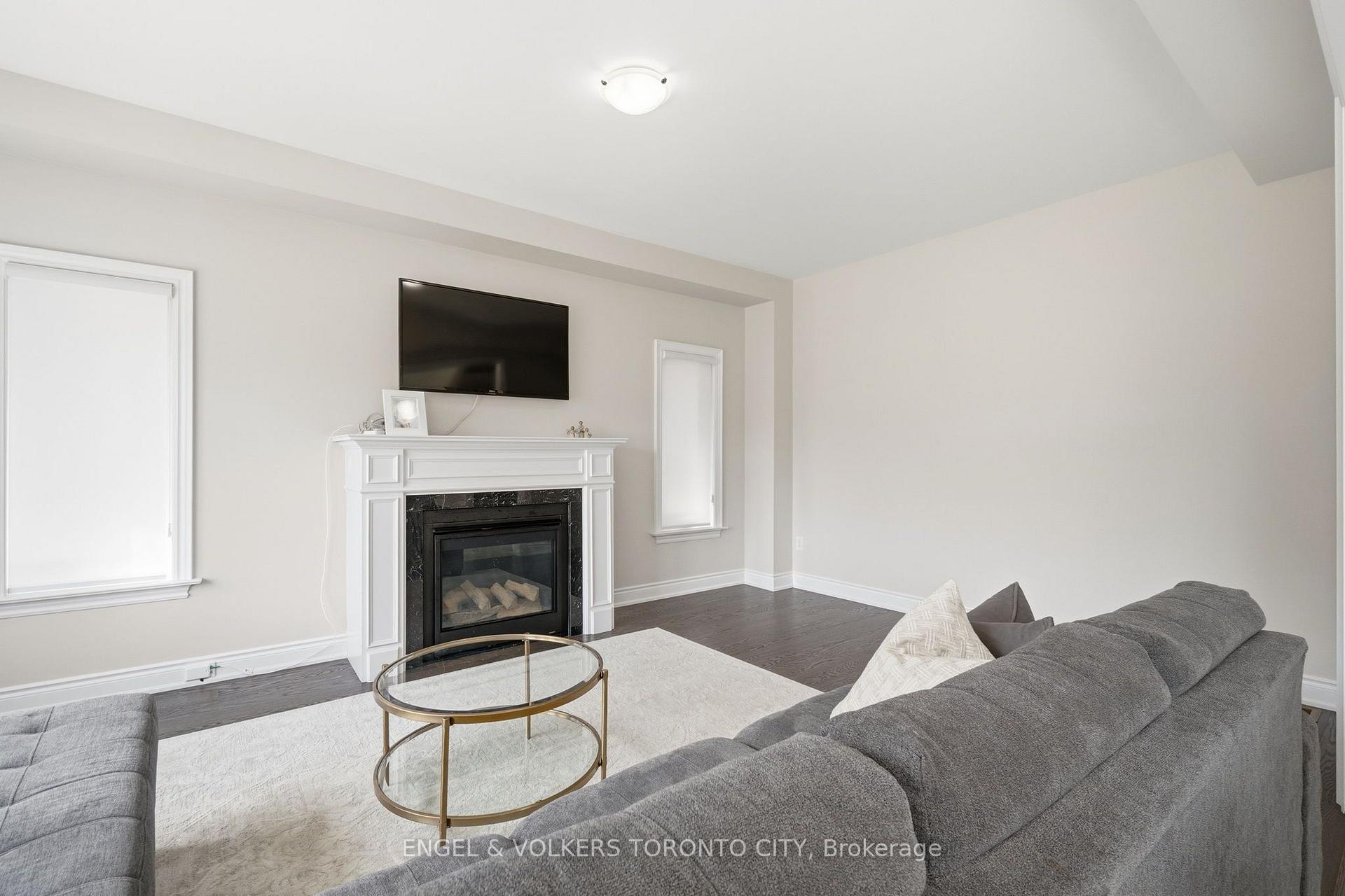 Photo 18 of 3 Arnold Crescent, New Tecumseth, Alliston — HOMEH