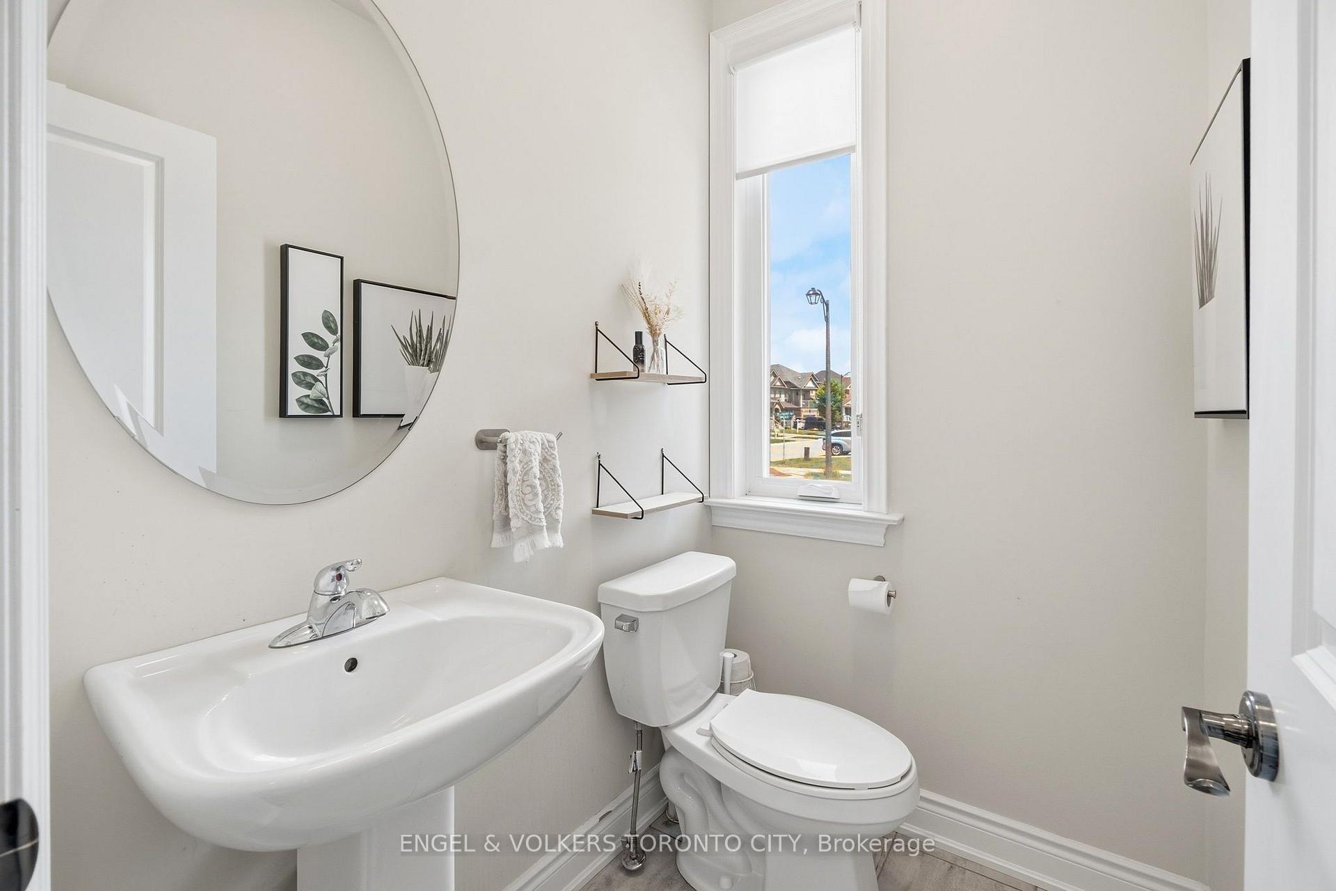 Photo 19 of 3 Arnold Crescent, New Tecumseth, Alliston — HOMEH