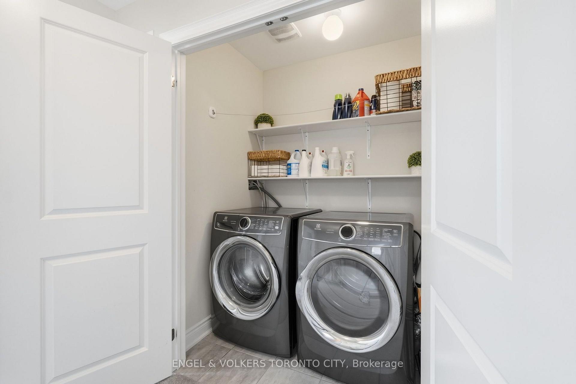Photo 31 of 3 Arnold Crescent, New Tecumseth, Alliston — HOMEH