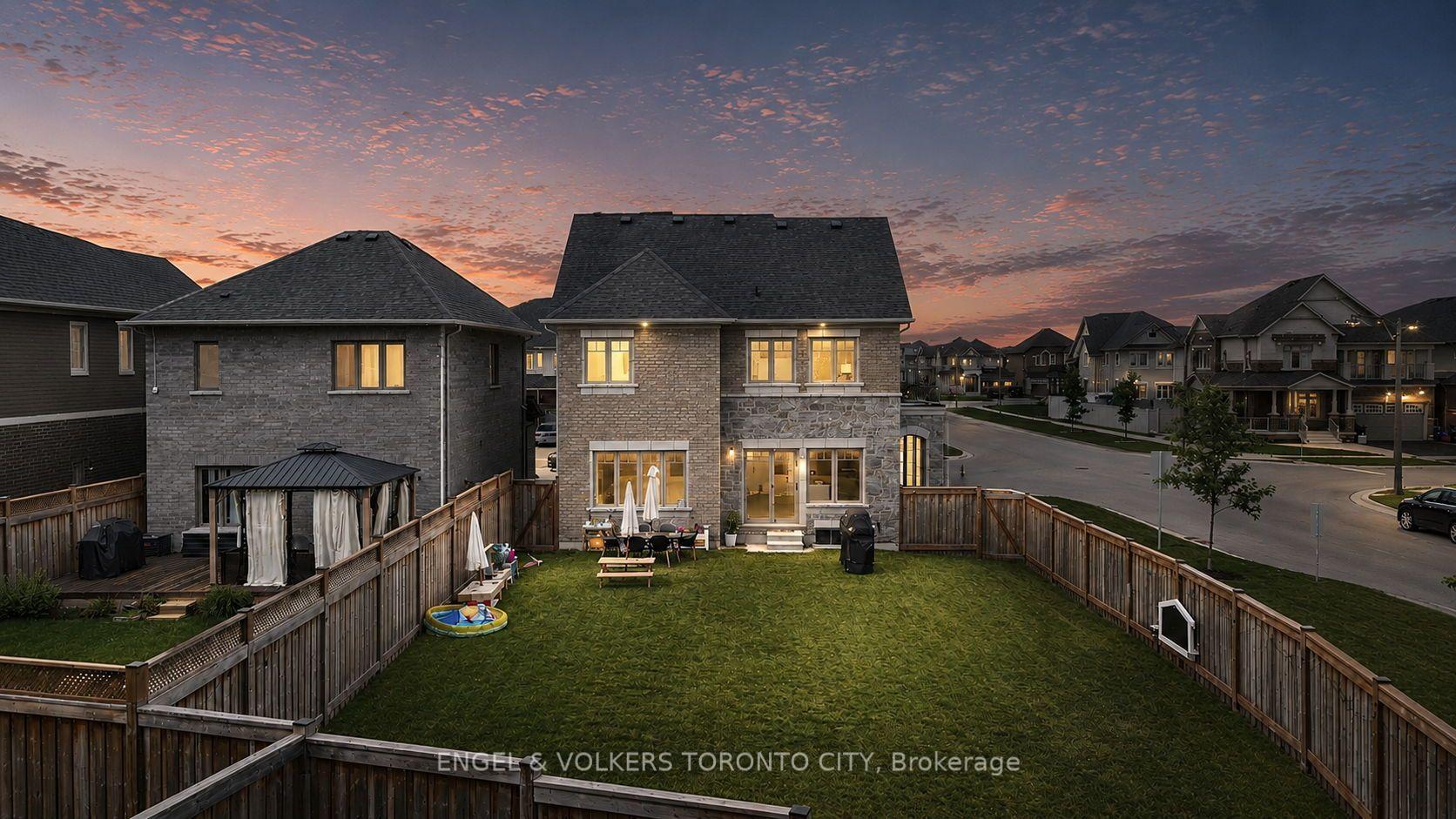 Photo 36 of 3 Arnold Crescent, New Tecumseth, Alliston — HOMEH
