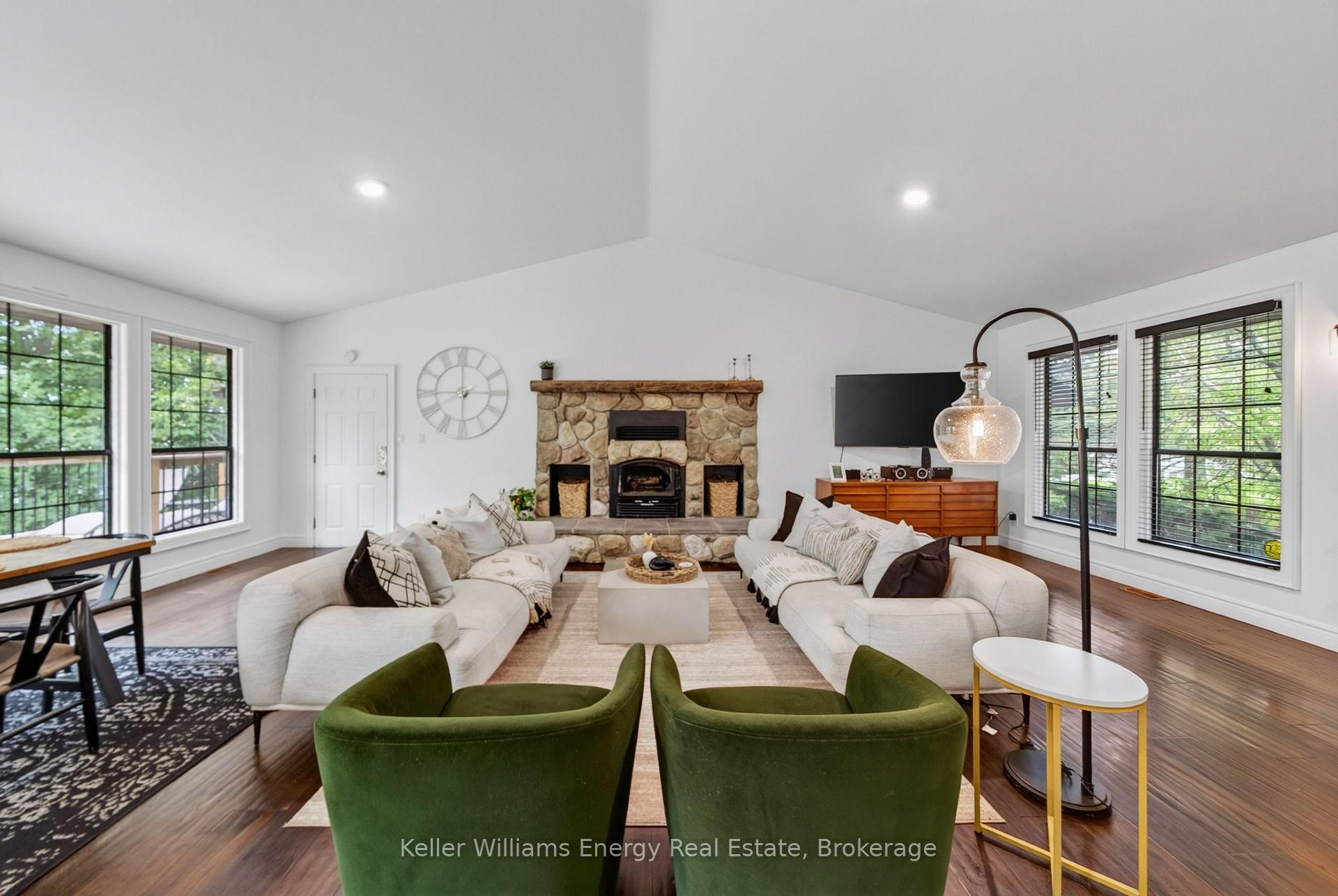 Photo 10 of 1286 County Road 14, Prince Edward County, Sophiasburg Ward — HOMEH