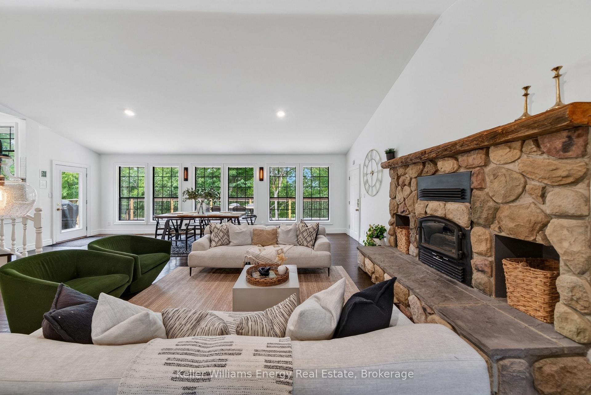 Photo 18 of 1286 County Road 14, Prince Edward County, Sophiasburg Ward — HOMEH