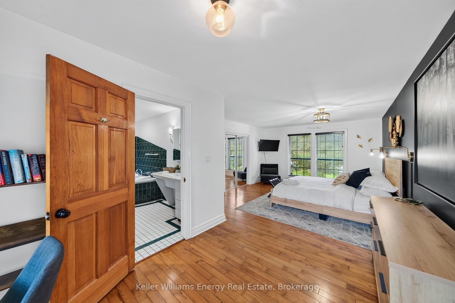 Photo 50 of 1286 County Road 14, Prince Edward County, Sophiasburg Ward — HOMEH