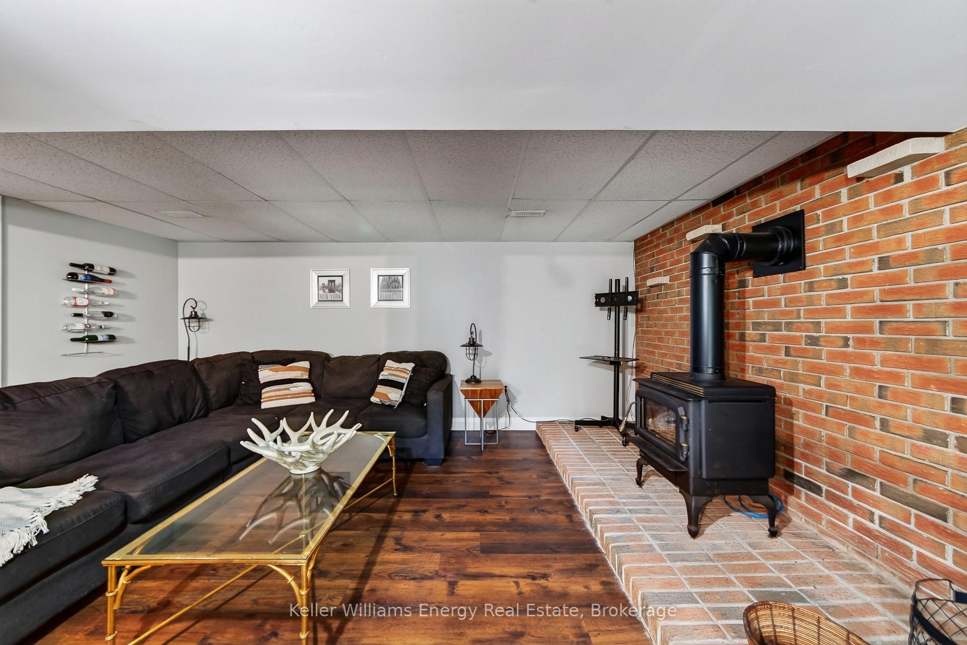 Photo 65 of 1286 County Road 14, Prince Edward County, Sophiasburg Ward — HOMEH