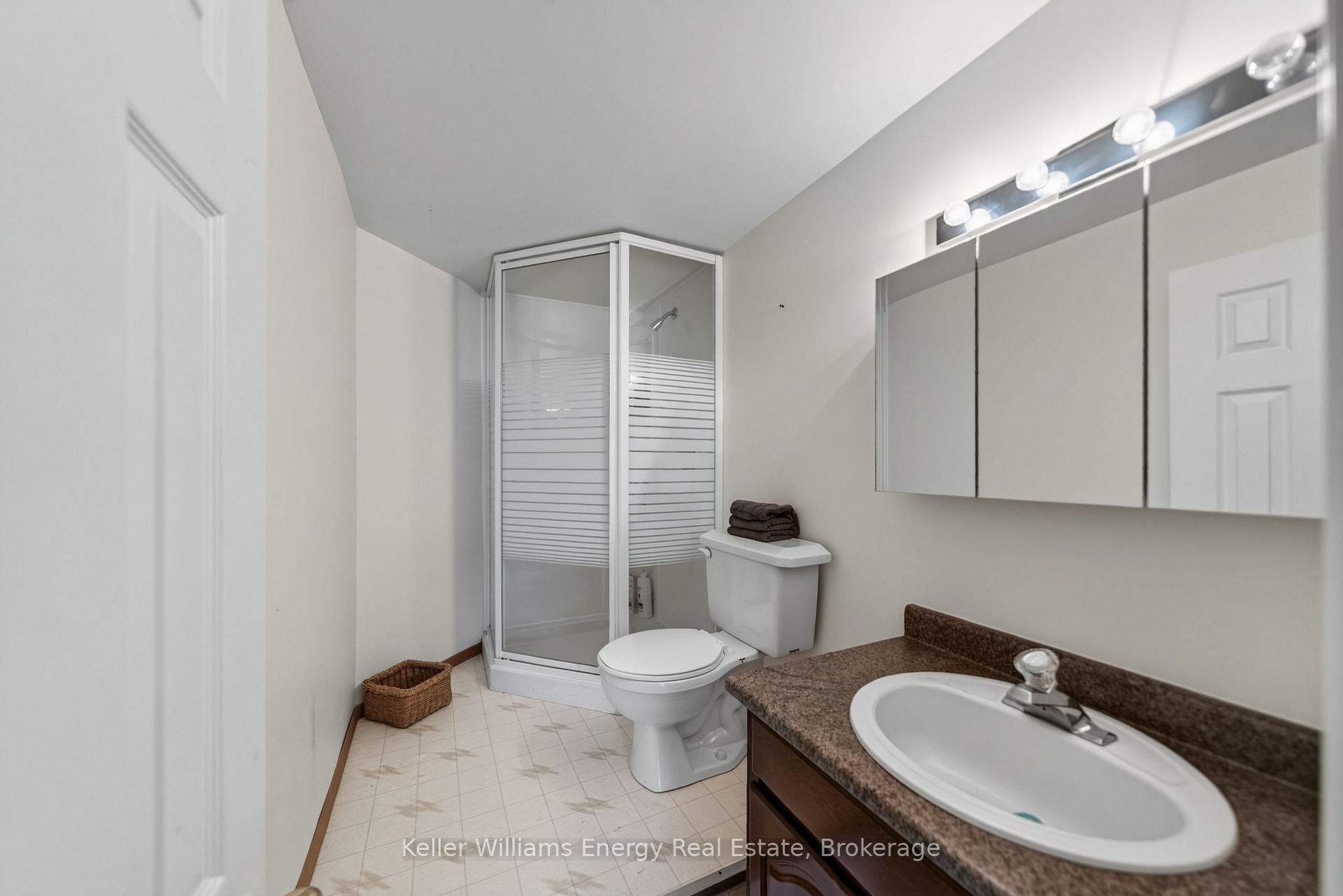Photo 71 of 1286 County Road 14, Prince Edward County, Sophiasburg Ward — HOMEH