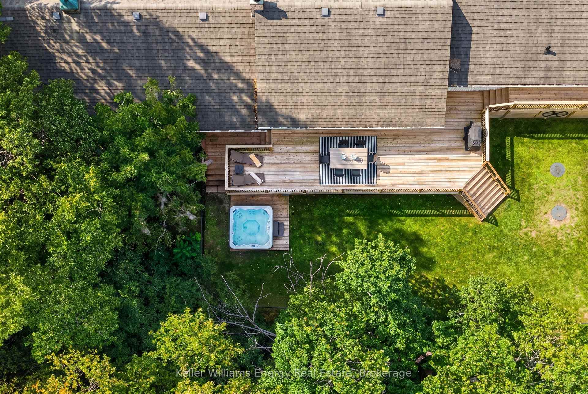 Photo 83 of 1286 County Road 14, Prince Edward County, Sophiasburg Ward — HOMEH