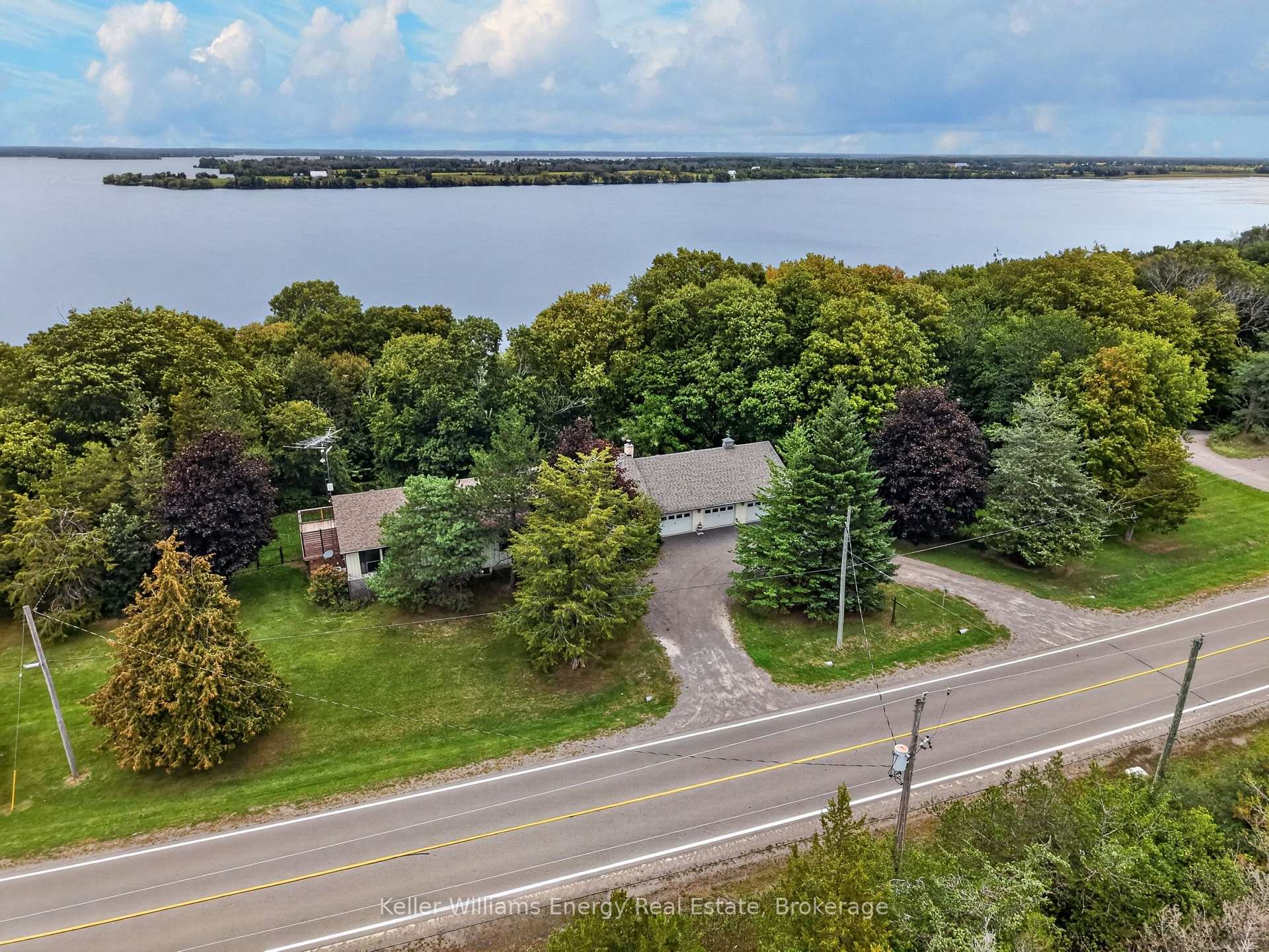 Photo 90 of 1286 County Road 14, Prince Edward County, Sophiasburg Ward — HOMEH