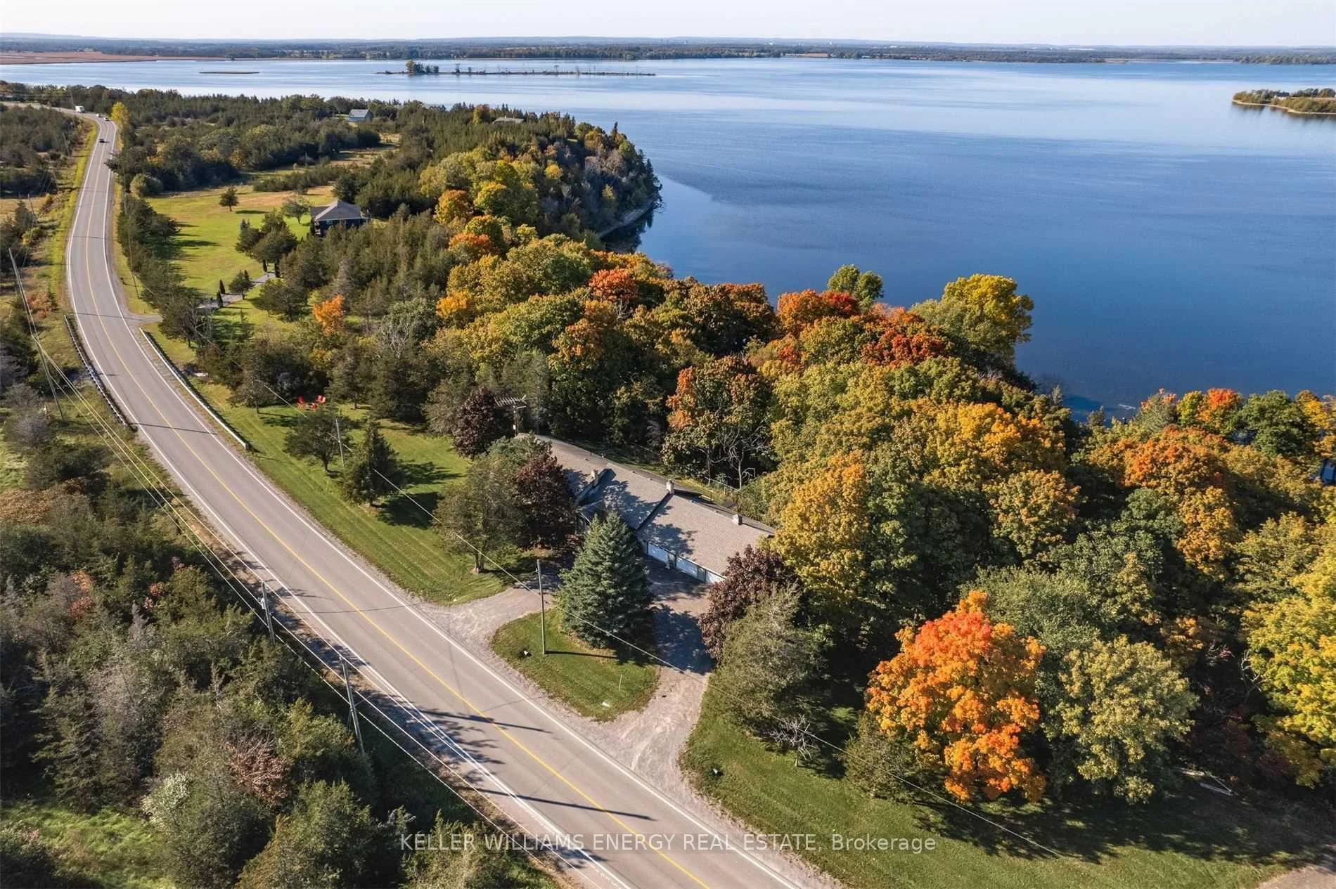 Photo 2 of 1286 County Road 14, Prince Edward County, Sophiasburg Ward — HOMEH