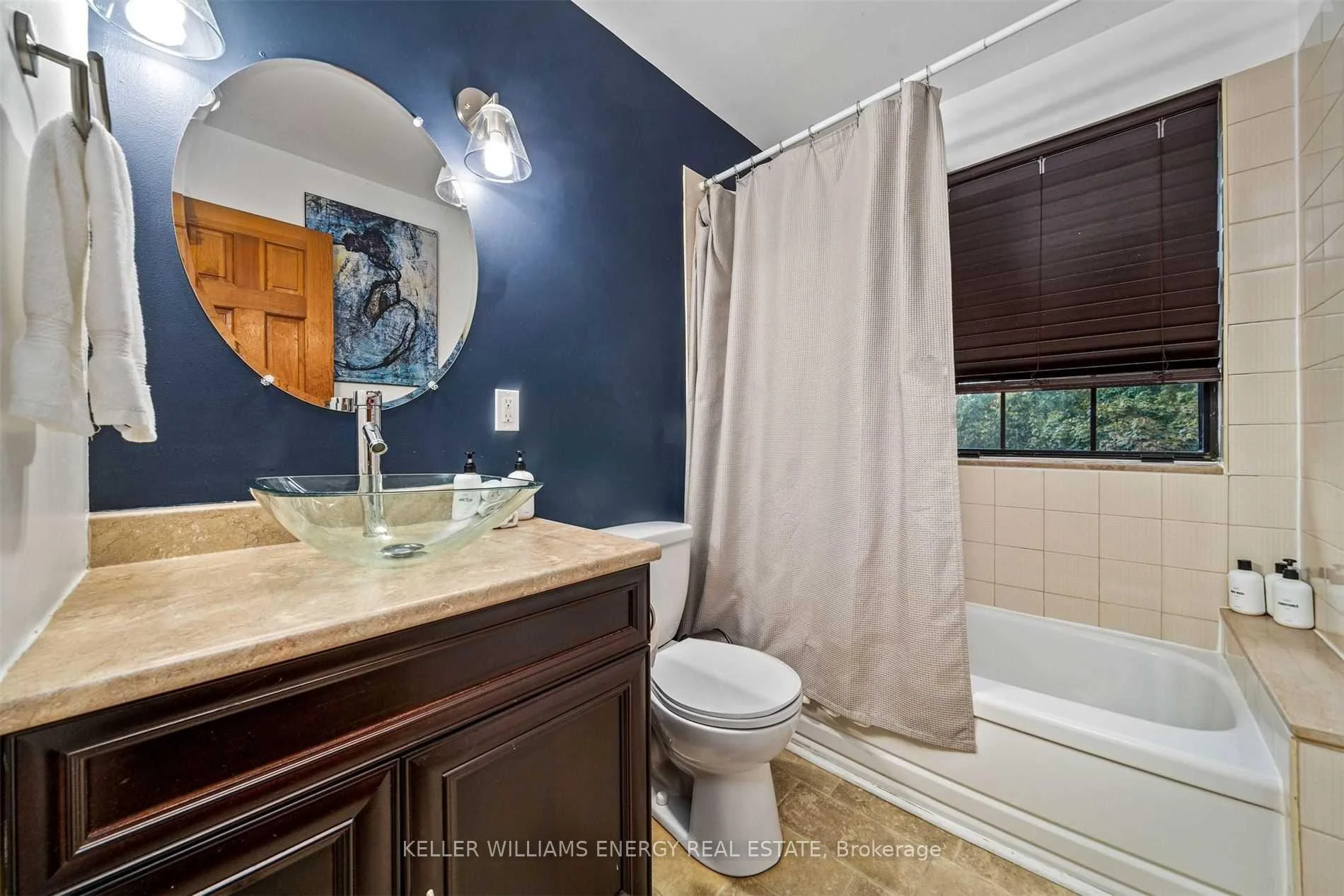 Photo 33 of 1286 County Road 14, Prince Edward County, Sophiasburg Ward — HOMEH