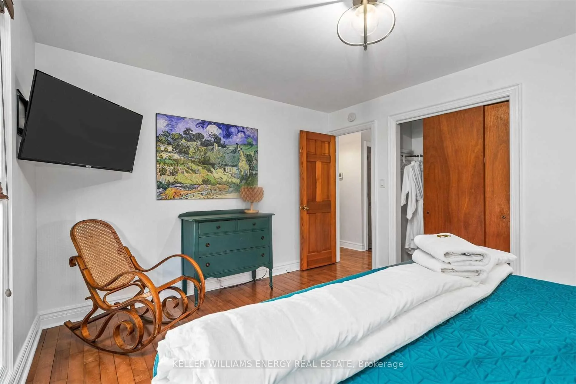 Photo 37 of 1286 County Road 14, Prince Edward County, Sophiasburg Ward — HOMEH