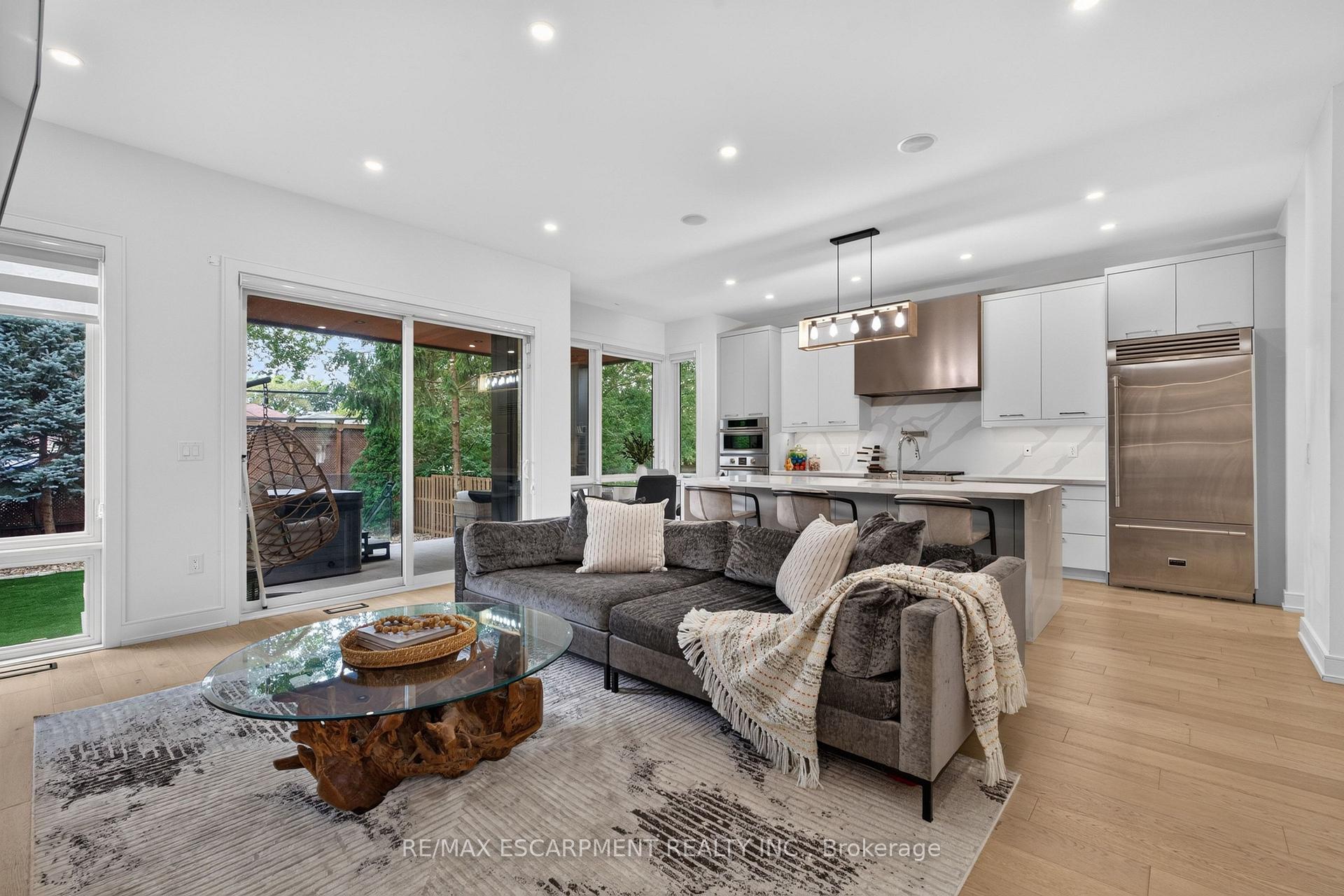 Photo 6 of 73 Elma Street, Etobicoke, Mimico — HOMEH