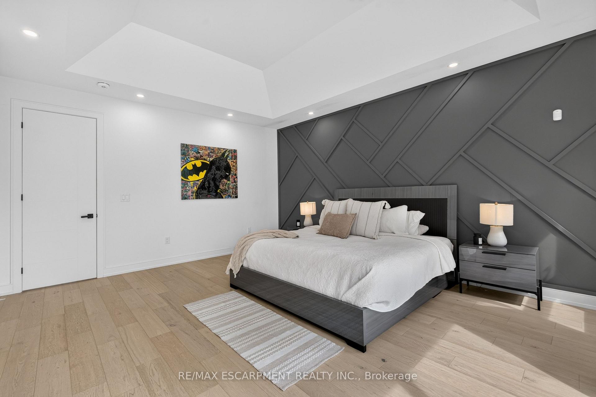 Photo 14 of 73 Elma Street, Etobicoke, Mimico — HOMEH