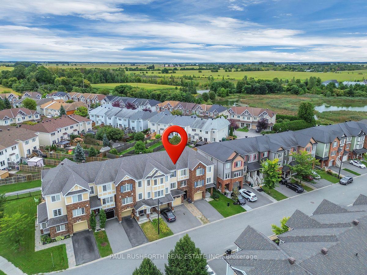 Photo 3 of 509 Coldwater Crescent, Ottawa, Kanata - Emerald Meadows/Trailwest — HOMEH