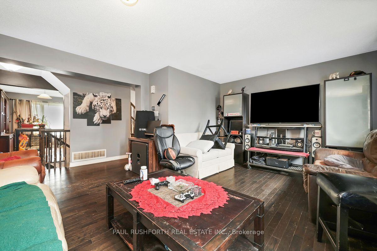 Photo 6 of 509 Coldwater Crescent, Ottawa, Kanata - Emerald Meadows/Trailwest — HOMEH