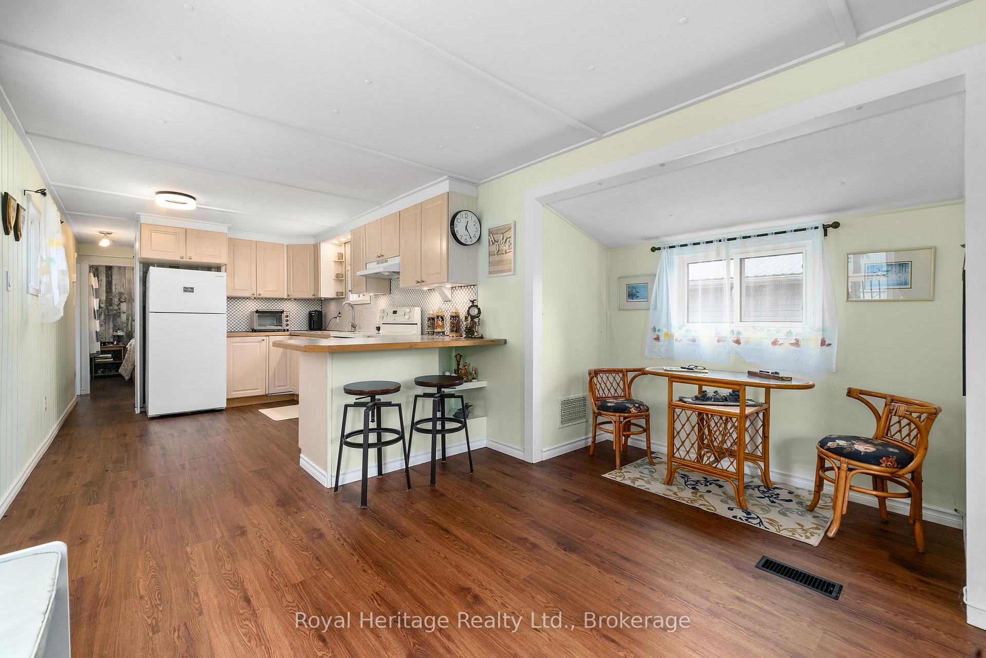 Photo 10 of Unit 25, 529 Old Highway 2, Quinte West, Sidney Ward — HOMEH