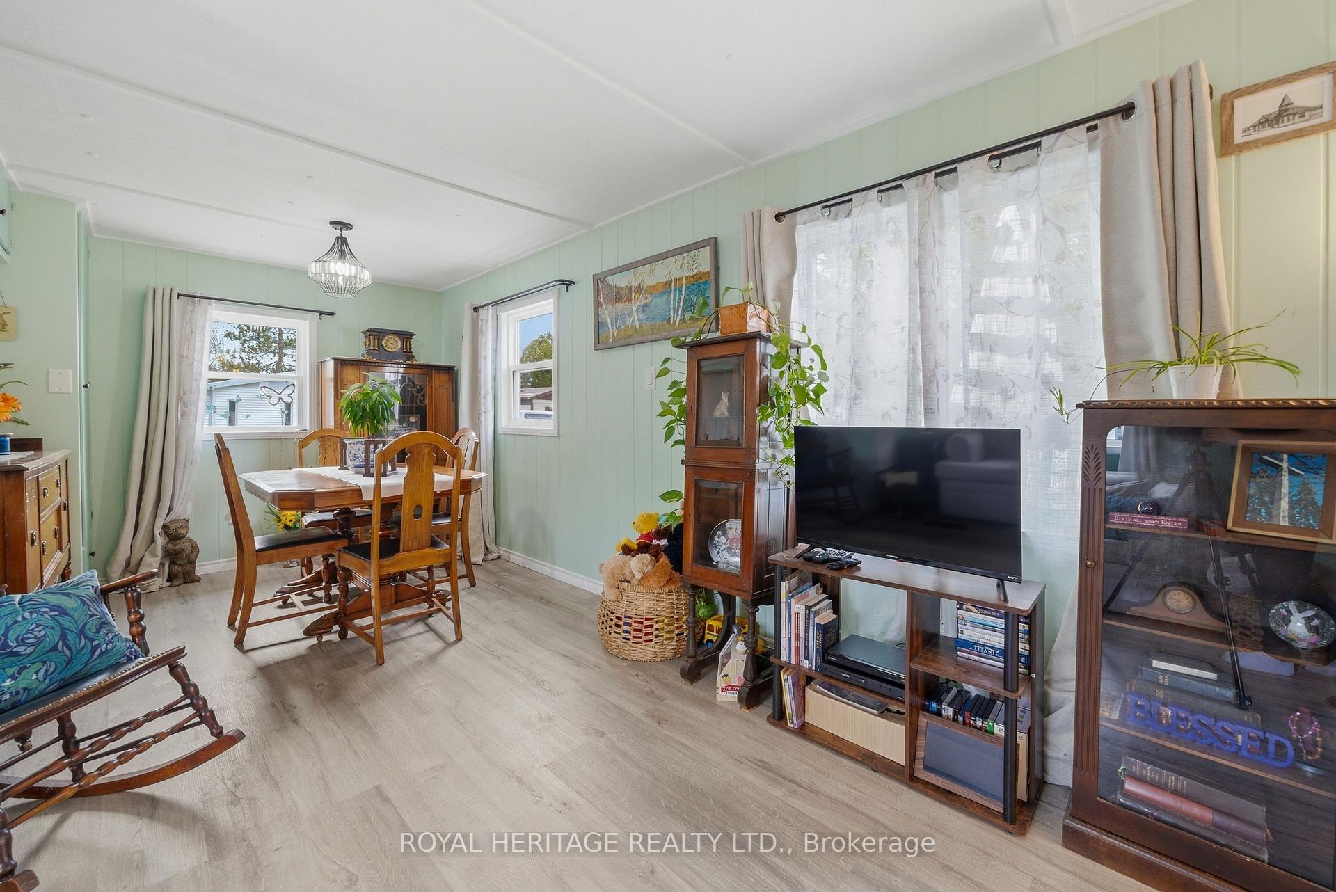 Photo 14 of Unit 25, 529 Old Highway 2, Quinte West, Sidney Ward — HOMEH