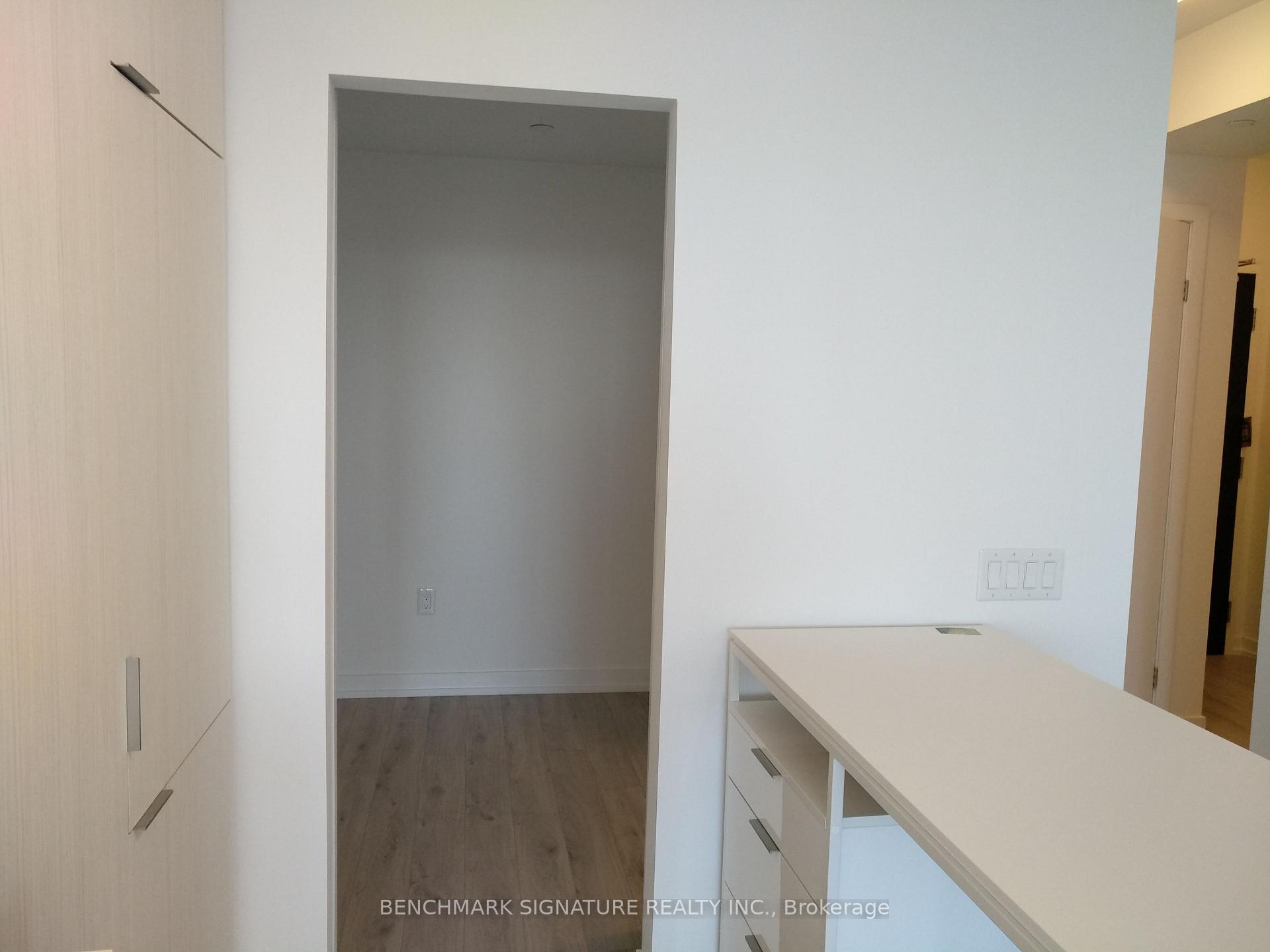 Photo 6 of Unit 2008, 77 Shuter Street, Toronto, Church-Yonge Corridor — HOMEH