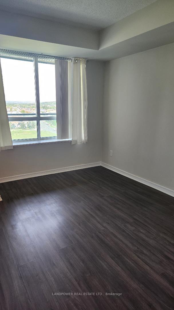 Photo 11 of Unit 1013, 23 Oneida Crescent, Richmond Hill, Langstaff — HOMEH