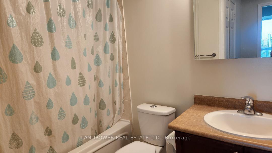 Photo 13 of Unit 1013, 23 Oneida Crescent, Richmond Hill, Langstaff — HOMEH