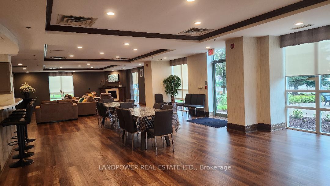 Photo 23 of Unit 1013, 23 Oneida Crescent, Richmond Hill, Langstaff — HOMEH