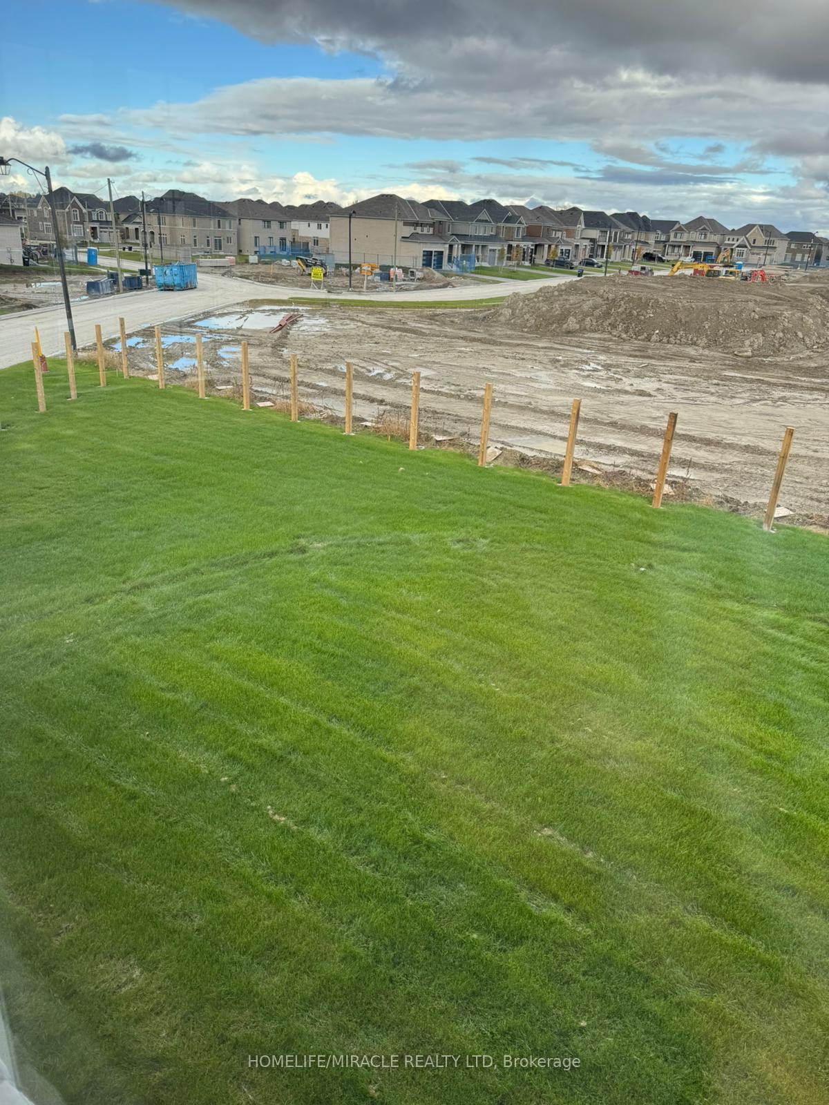 Photo 32 of 11 Cranes Heights, Adjala-Tosorontio, Colgan — HOMEH