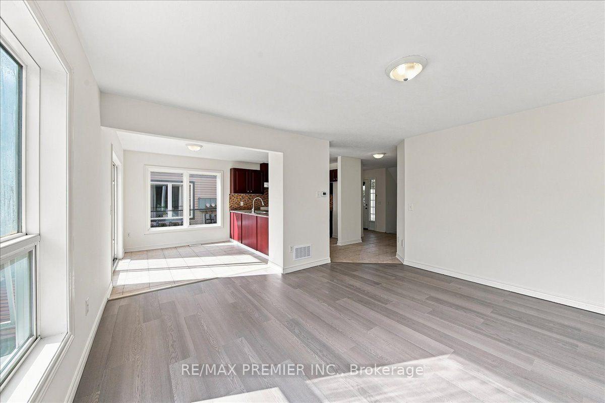 Photo 8 of Unit 125, 800 West Ridge Boulevard, Orillia — HOMEH
