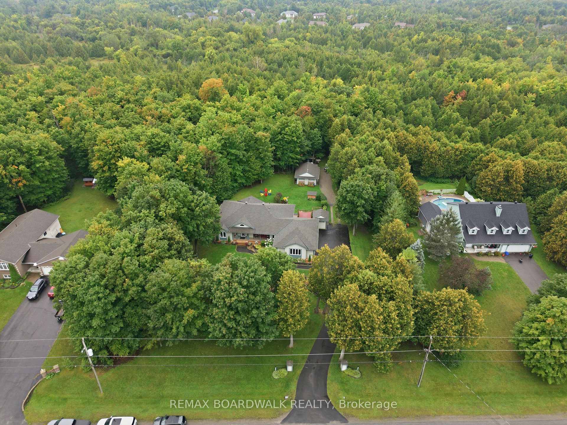 Photo 6 of 330 Megan Drive, Beckwith, Beckwith Twp — HOMEH