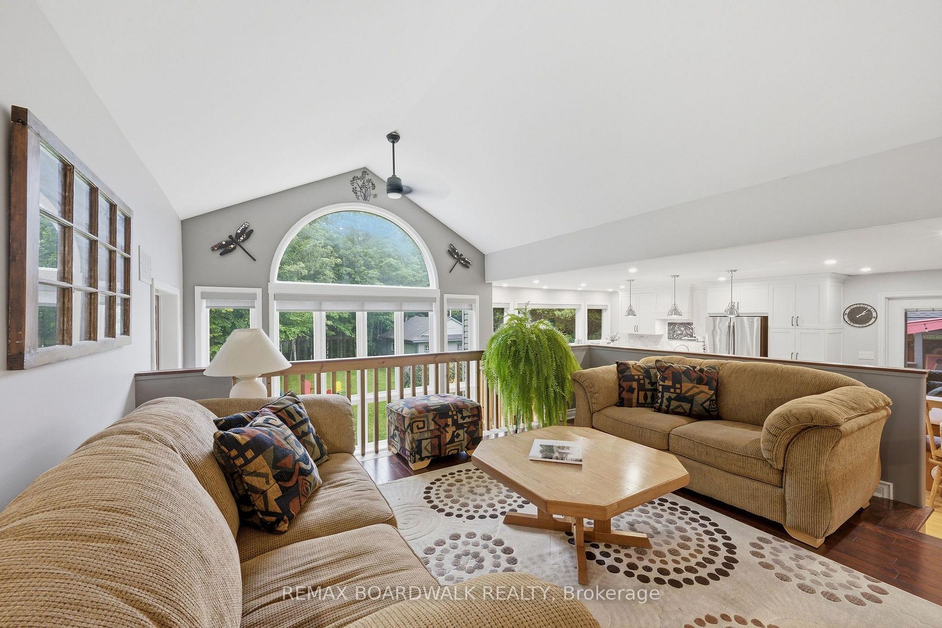 Photo 10 of 330 Megan Drive, Beckwith, Beckwith Twp — HOMEH