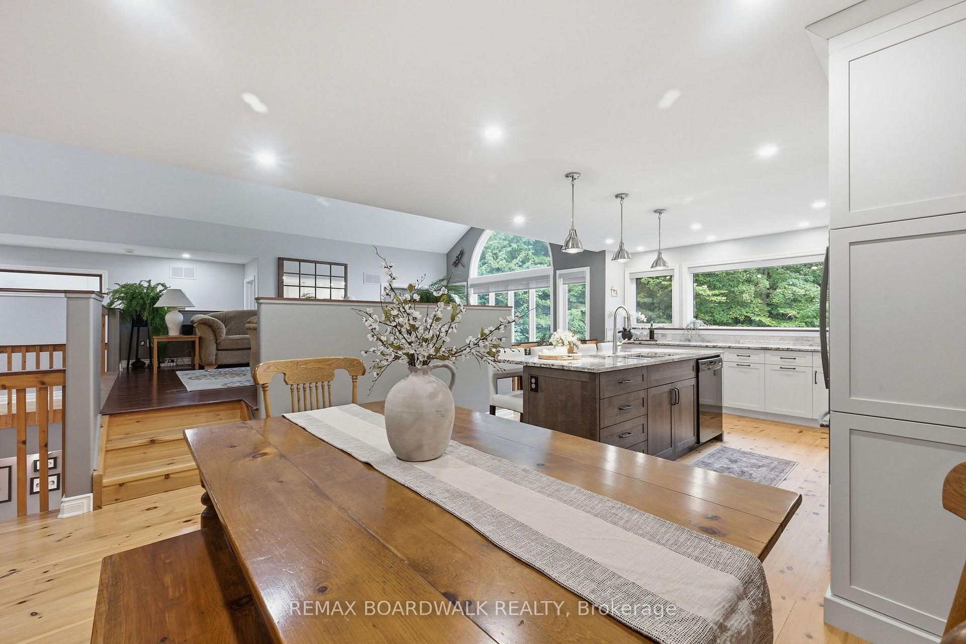 Photo 11 of 330 Megan Drive, Beckwith, Beckwith Twp — HOMEH