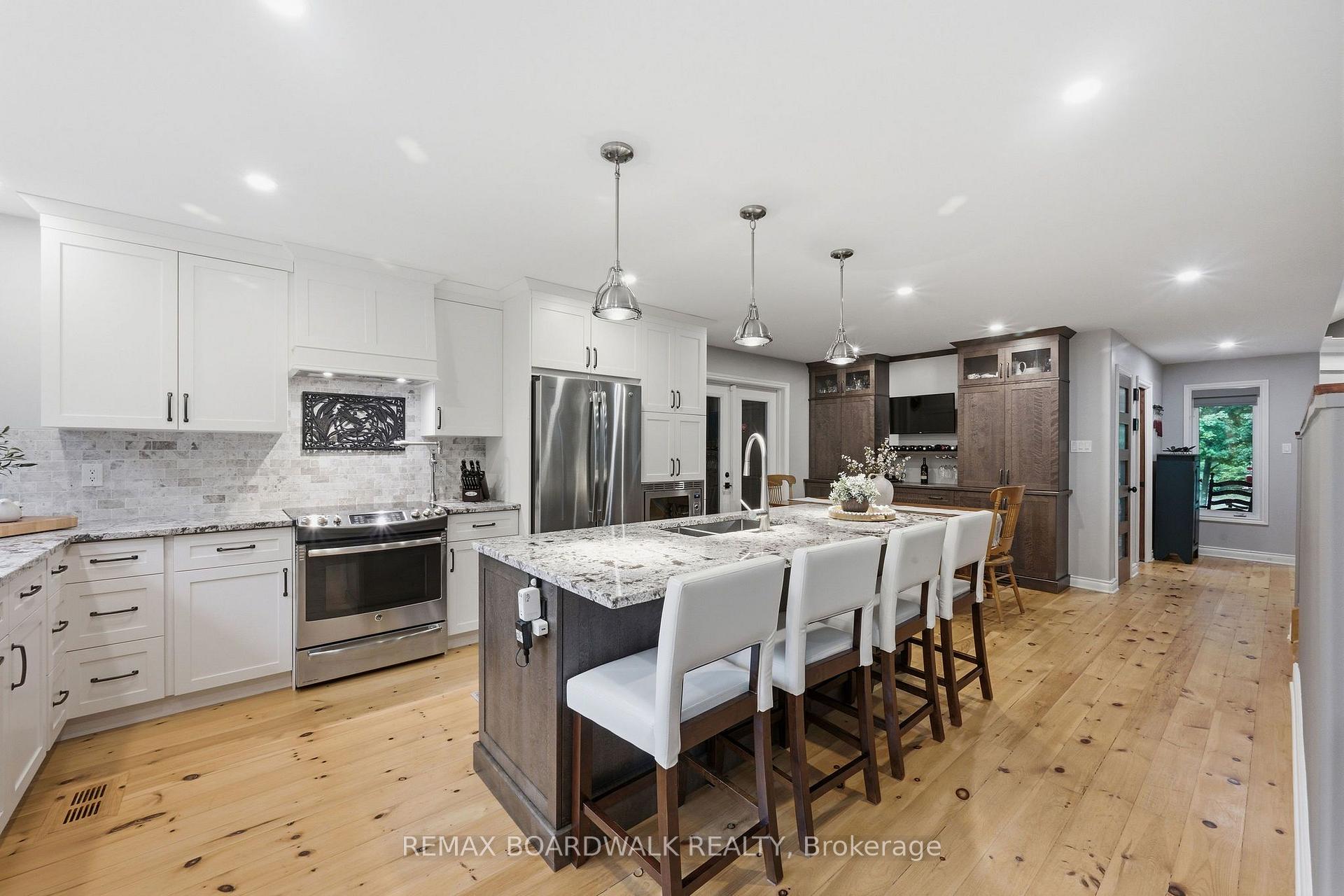 Photo 16 of 330 Megan Drive, Beckwith, Beckwith Twp — HOMEH