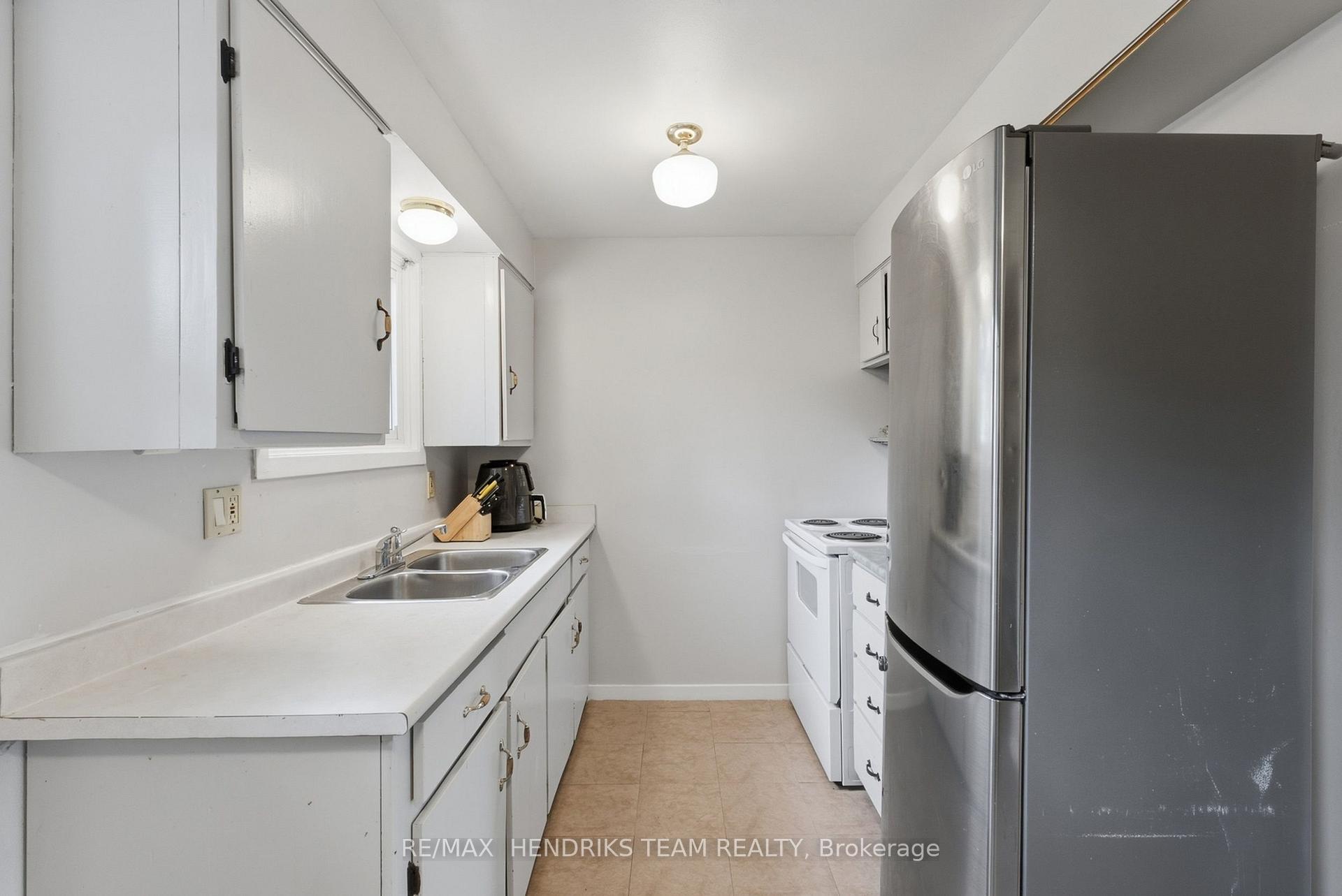 Photo 8 of Unit 22, 25 Linfield Drive, St. Catharines, Lakeport — HOMEH