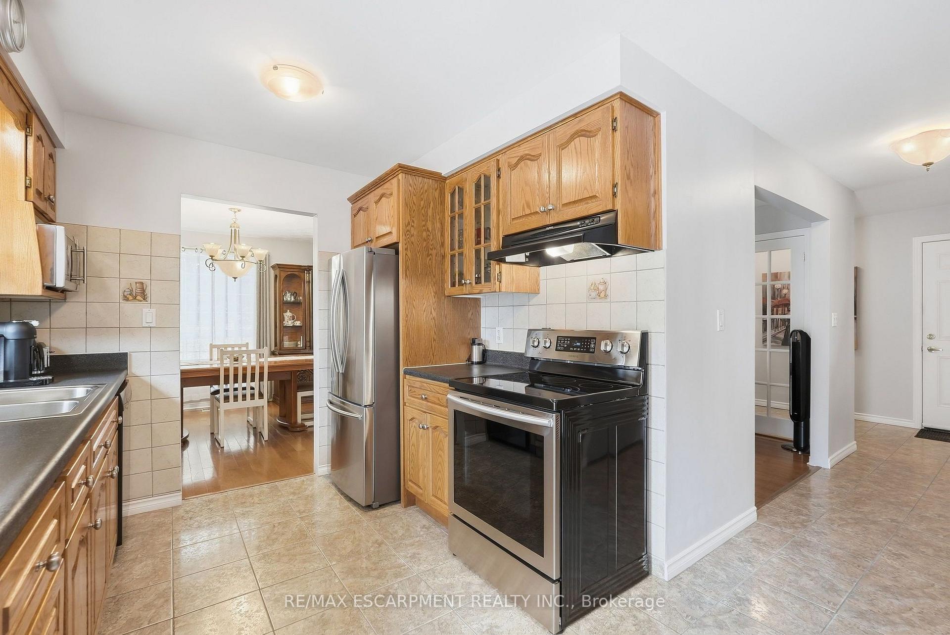 Photo 10 of 10 Audubon Street N, Hamilton, Stoney Creek Mountain — HOMEH