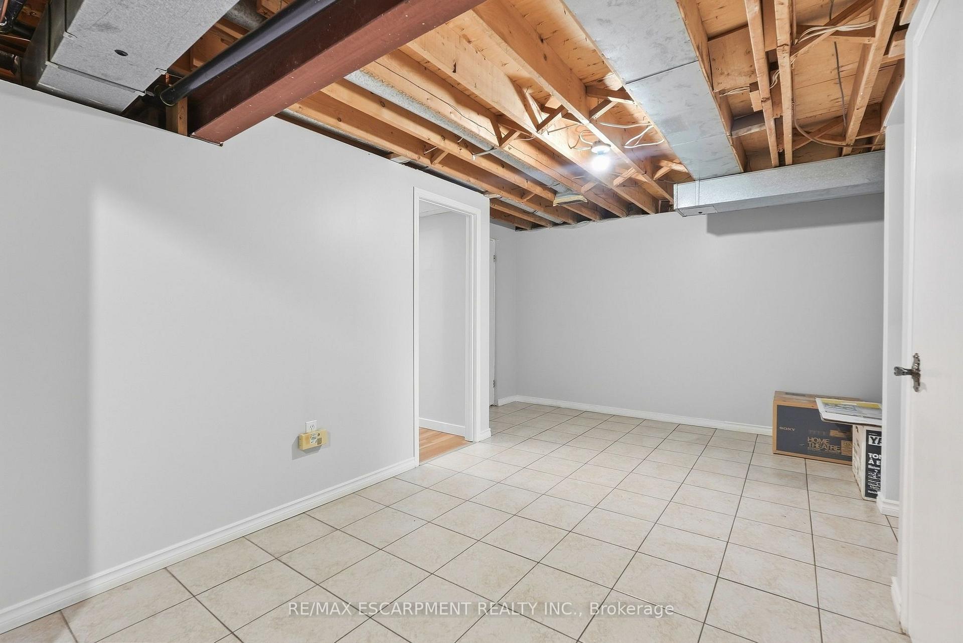 Photo 29 of 10 Audubon Street N, Hamilton, Stoney Creek Mountain — HOMEH