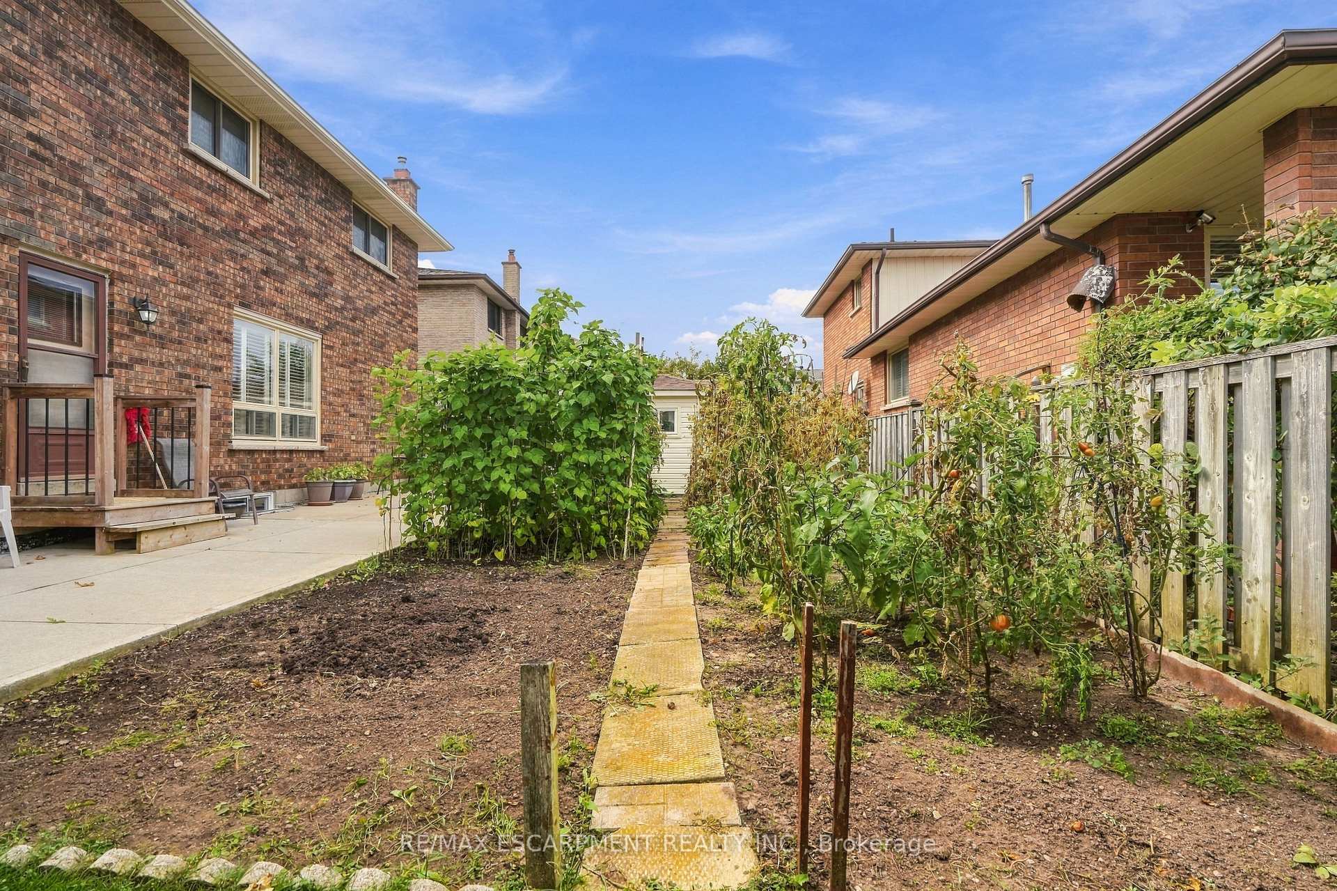 Photo 44 of 7 Vinehill Drive, Hamilton, Stoney Creek Mountain — HOMEH