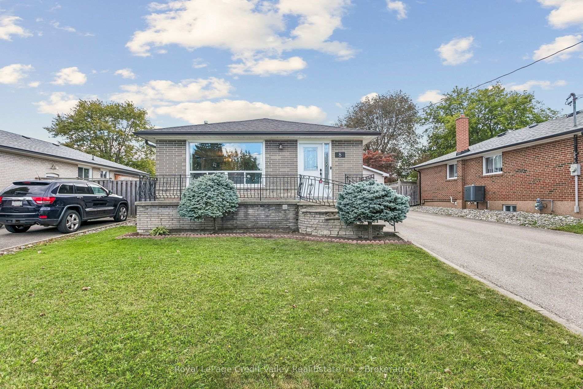 Photo 1 of 8 Milner Road, Brampton, Brampton East — HOMEH