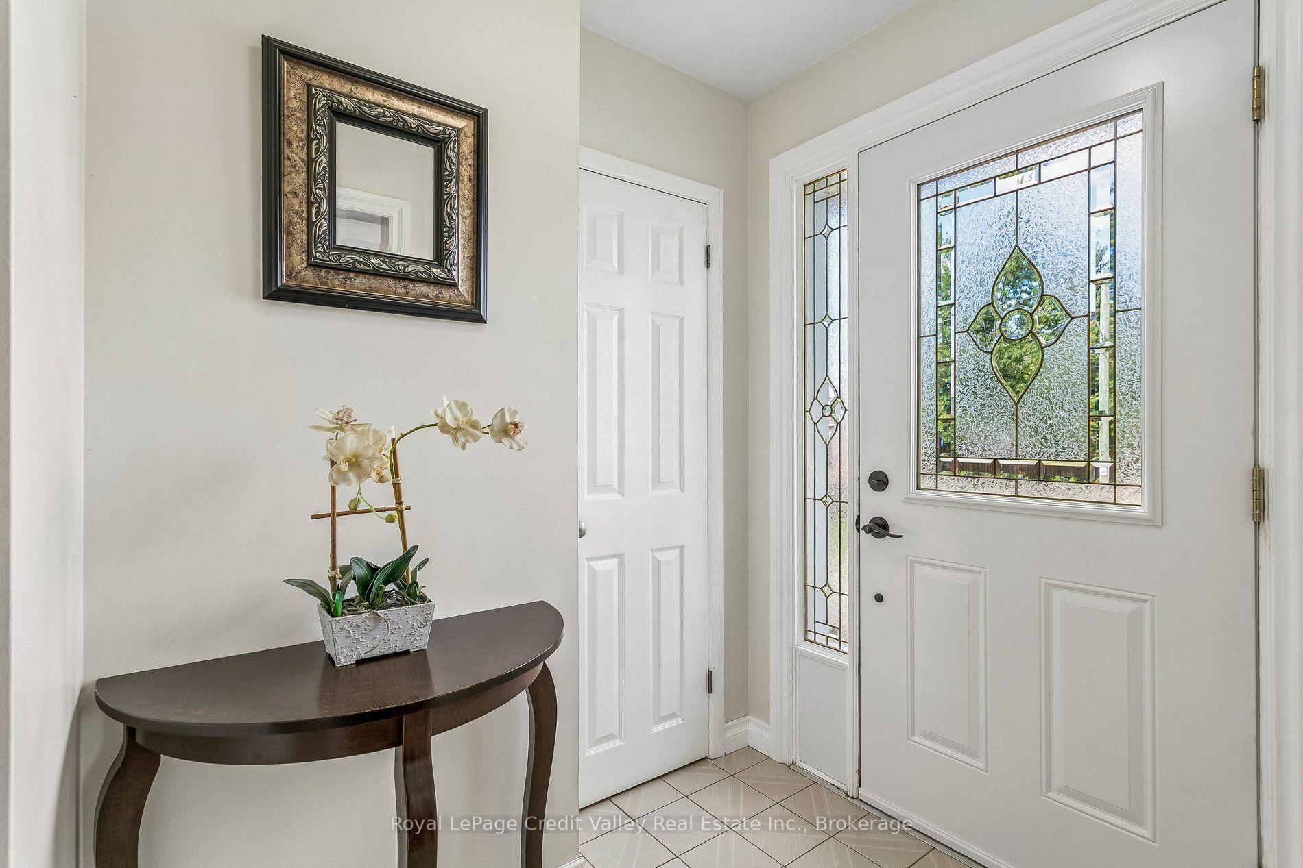 Photo 5 of 8 Milner Road, Brampton, Brampton East — HOMEH